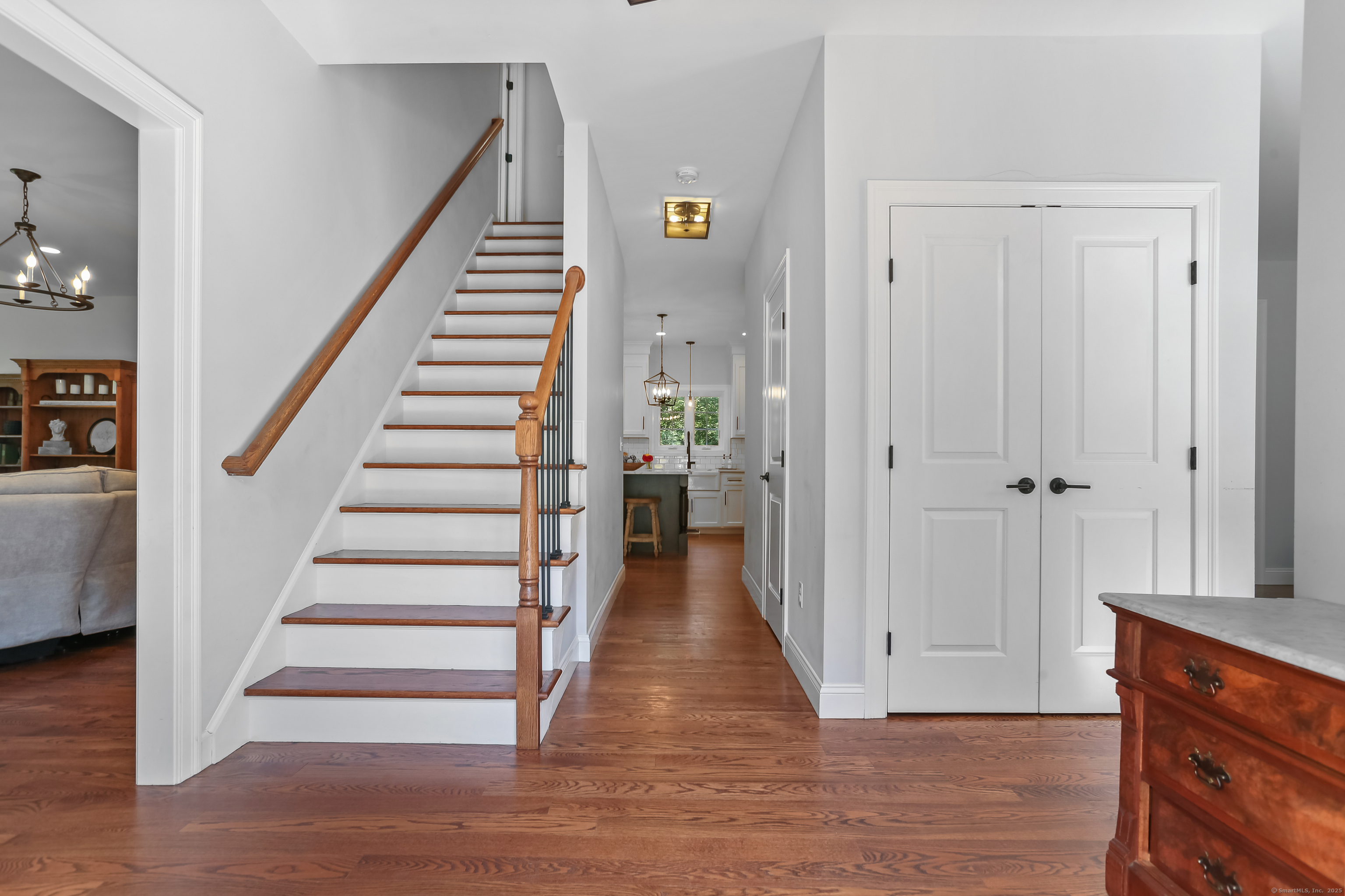 Shelton, Connecticut, 06484, United States, 4 Bedrooms Bedrooms, ,3 BathroomsBathrooms,Residential,For Sale,1939278