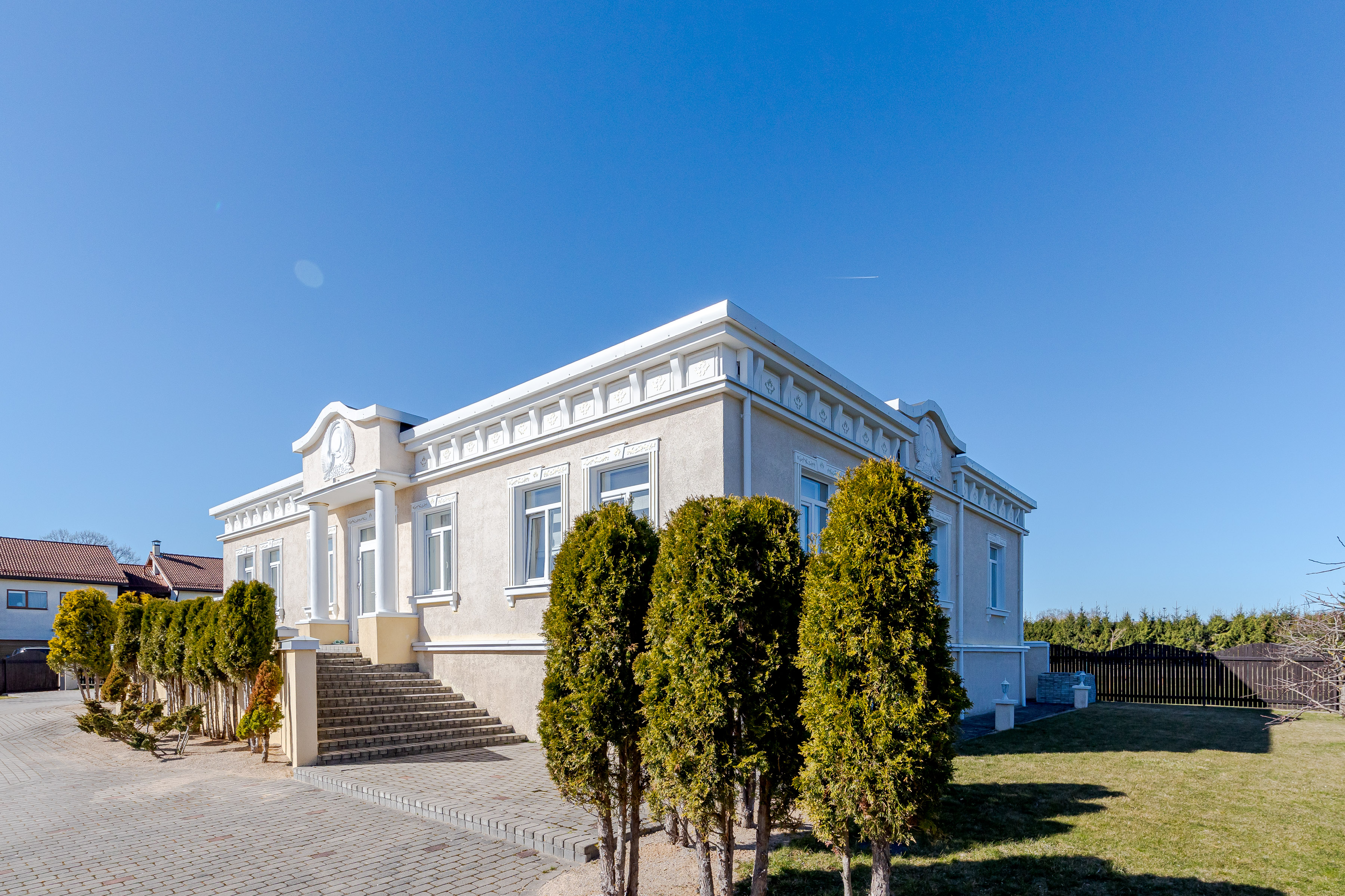  Classically styled private house in Marupe - 物件實景