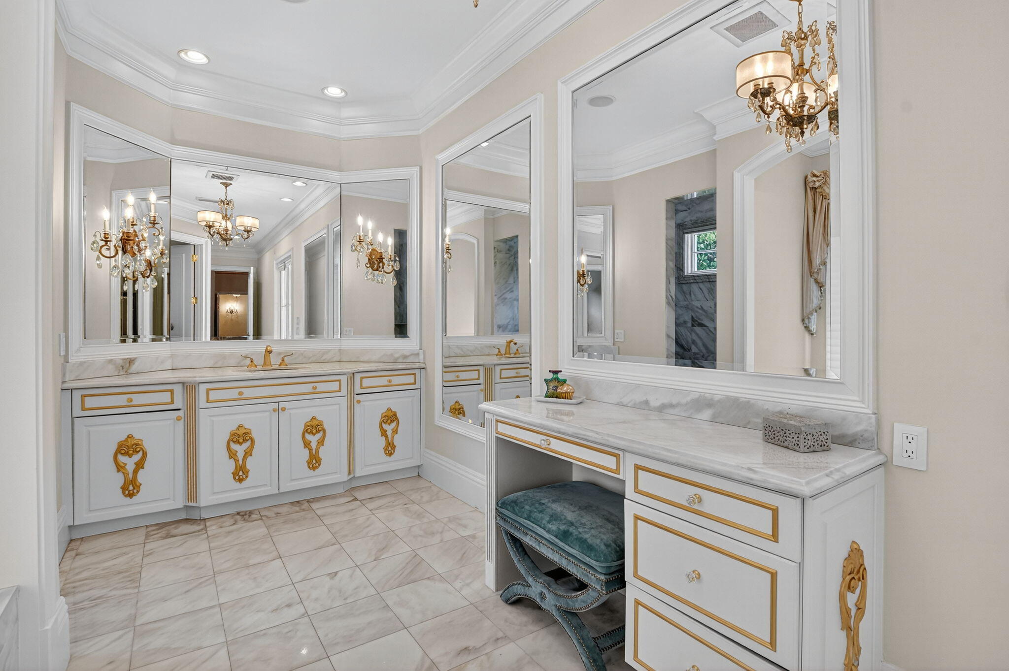 Boca Raton, Florida, 33432, United States, 5 Bedrooms Bedrooms, ,7 BathroomsBathrooms,Residential,For Sale,1912198