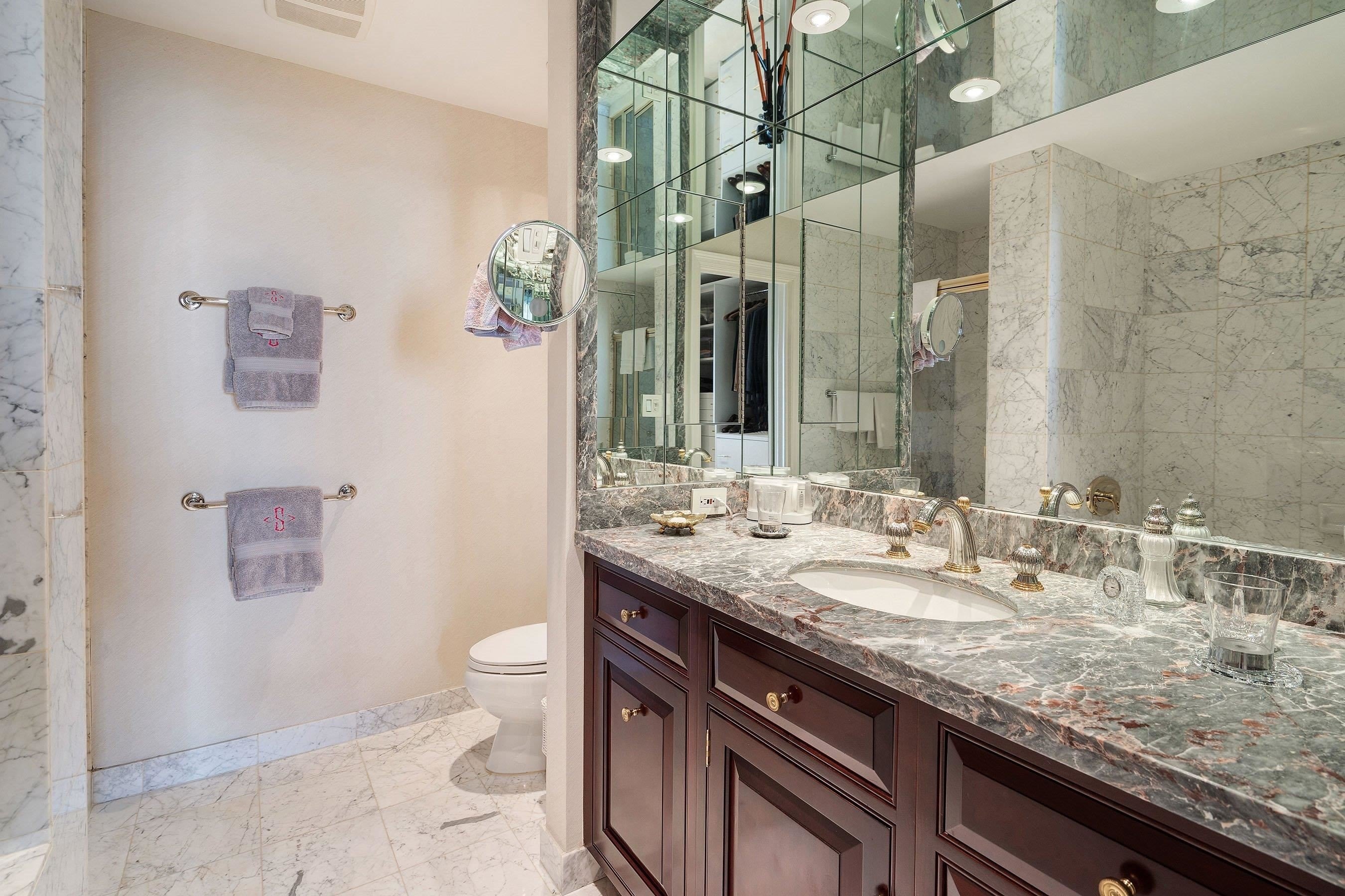 JC, Greenville, New Jersey, 07305, United States, 3 Bedrooms Bedrooms, ,3 BathroomsBathrooms,Residential,For Sale,1981976