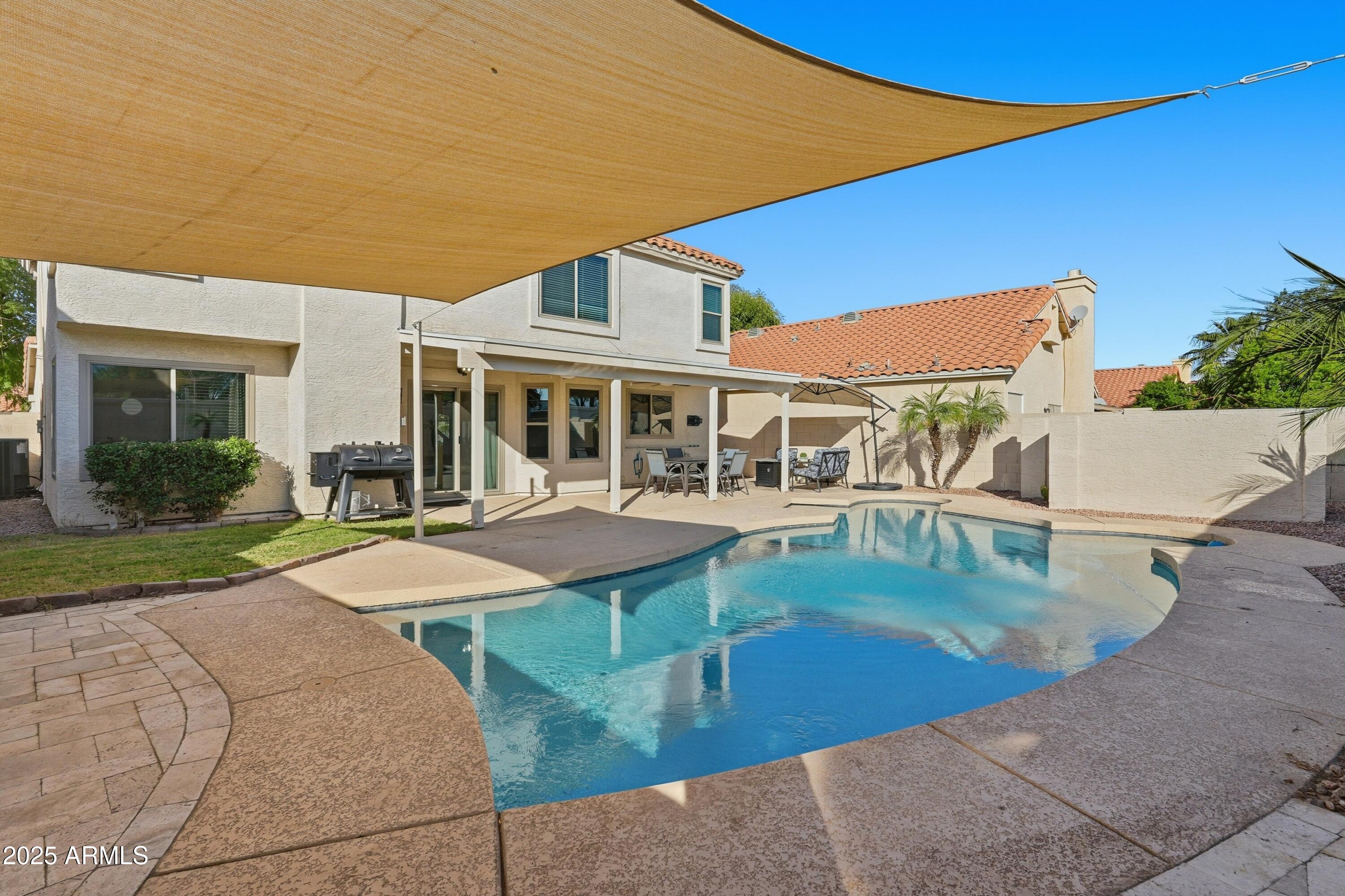 Gilbert, Arizona, 85234, United States, 4 Bedrooms Bedrooms, ,3 BathroomsBathrooms,Residential,For Sale,1997070