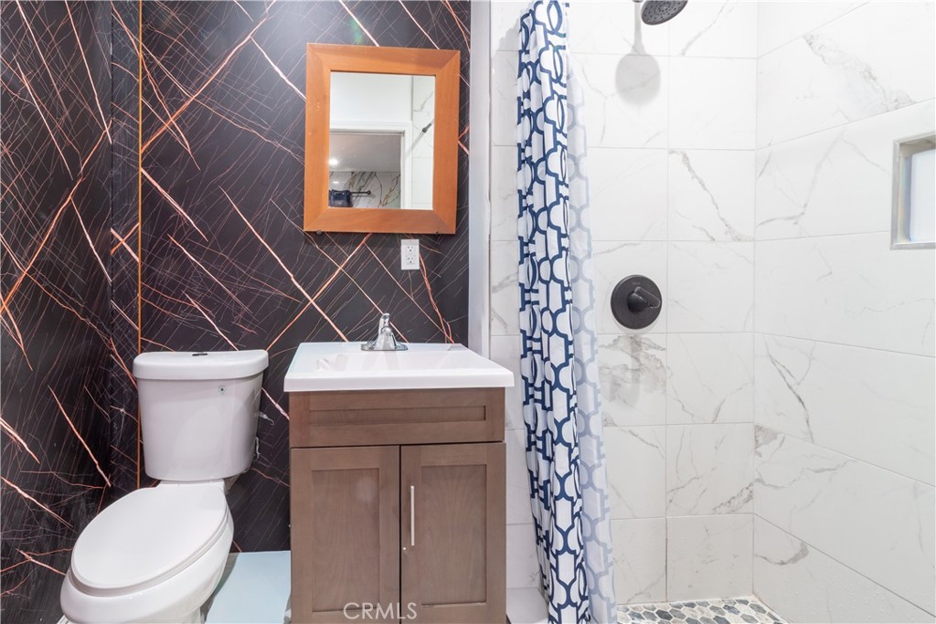 Winnetka, California, 91306, United States, 3 Bedrooms Bedrooms, ,2 BathroomsBathrooms,Residential,For Sale,1983505