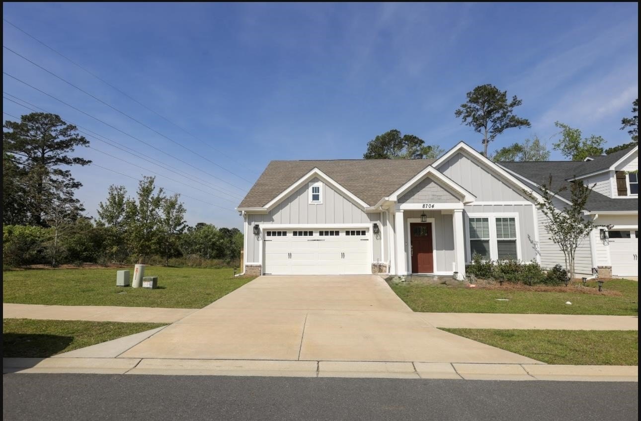 Tallahassee, Florida, 32312, United States, 4 Bedrooms Bedrooms, ,3 BathroomsBathrooms,Residential,For Sale,1938254