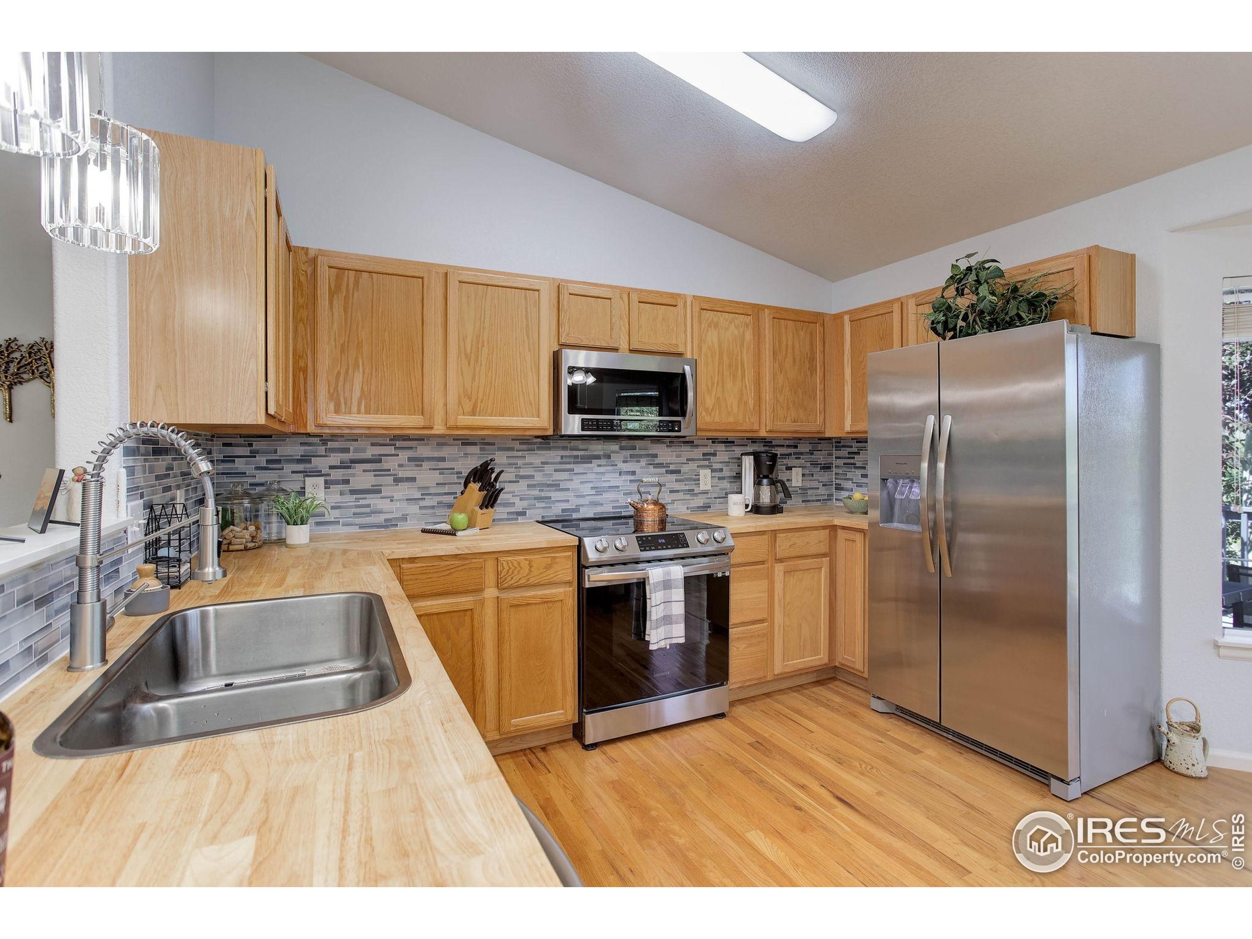 Erie, Colorado, 80516, United States, 3 Bedrooms Bedrooms, ,1 BathroomBathrooms,Residential,For Sale,1847115