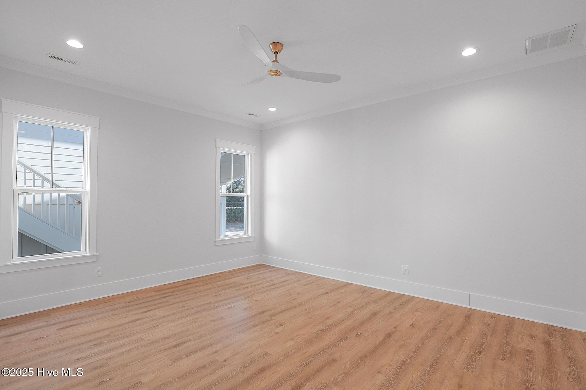 104 Pecan Avenue, Wilmington, North Carolina, 28403, United States, 5 Bedrooms Bedrooms, ,5 BathroomsBathrooms,Residential,For Sale,104 Pecan Avenue,1554082