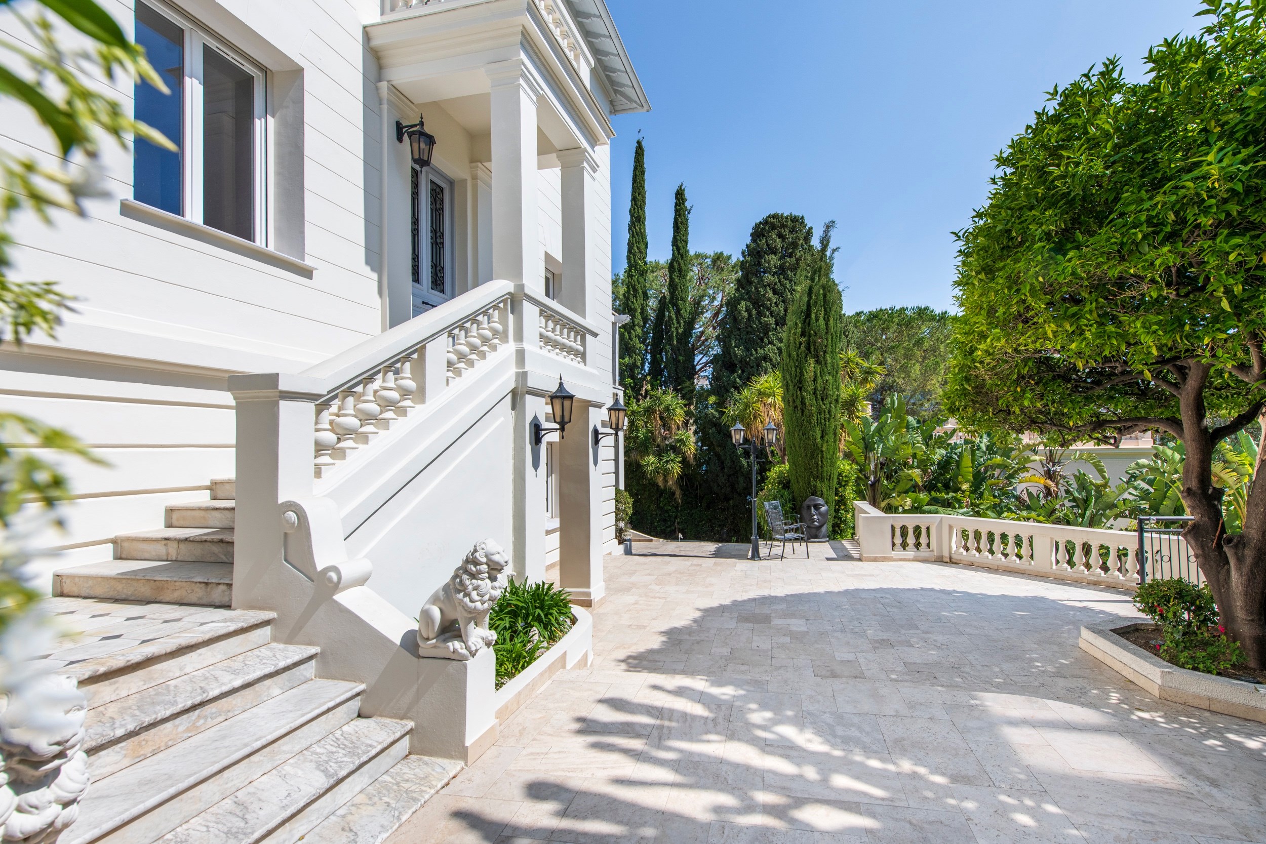  Beaulieu-sur-Mer Belle Époque villa with garden, 20 metre pool and sea glimpse … - 物件實景