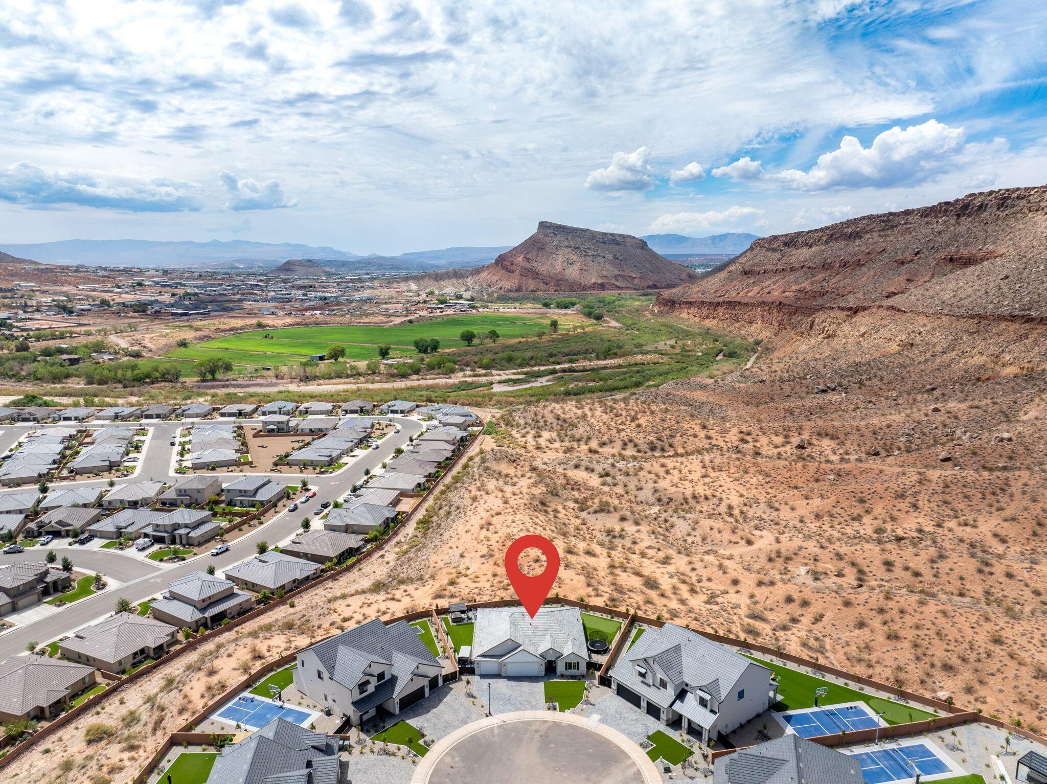 Washington, Utah, 84780, United States, 4 Bedrooms Bedrooms, ,3 BathroomsBathrooms,Residential,For Sale,1930768