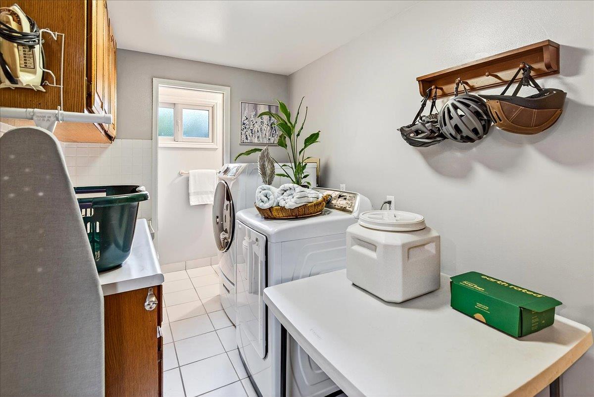 Saratoga, California, 95070, United States, 4 Bedrooms Bedrooms, ,3 BathroomsBathrooms,Residential,For Sale,1992834