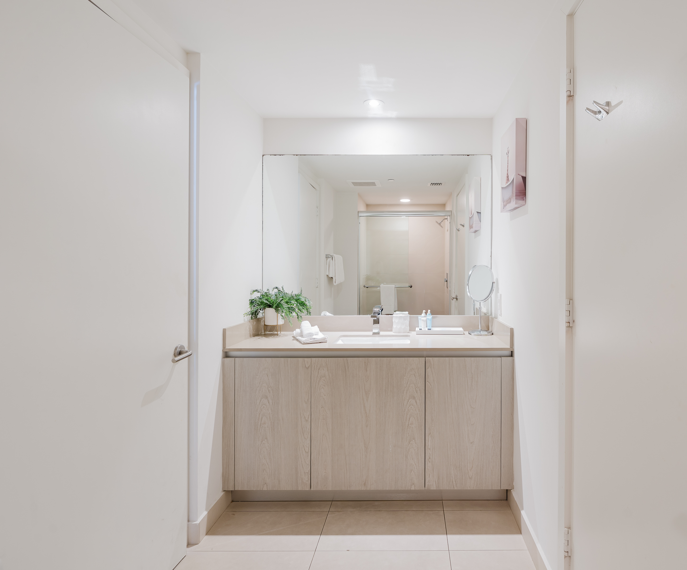  4111 S Ocean Dr, Hollywood, FL, 33019 - 物件實景