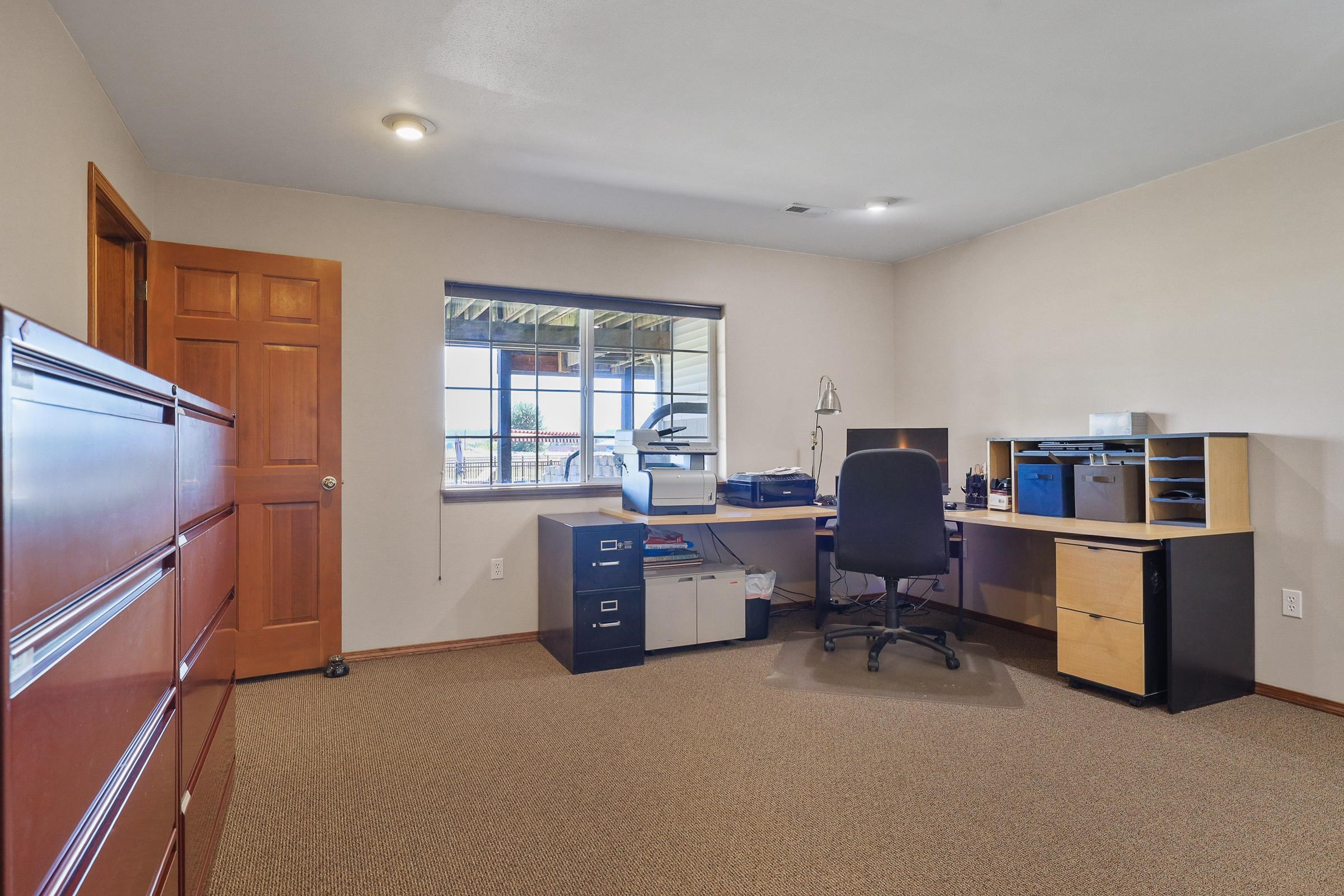 Mead, Washington, 99021, United States, 5 Bedrooms Bedrooms, ,5 BathroomsBathrooms,Residential,For Sale,1838740