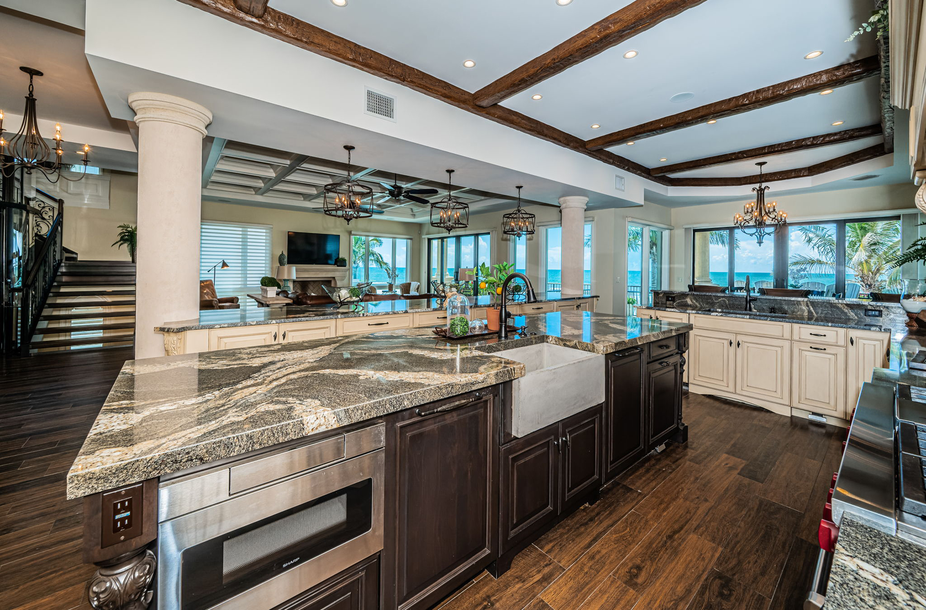 Redington Shores, Florida, 33708, United States, 5 Bedrooms Bedrooms, ,6 BathroomsBathrooms,Residential,For Sale,1921894