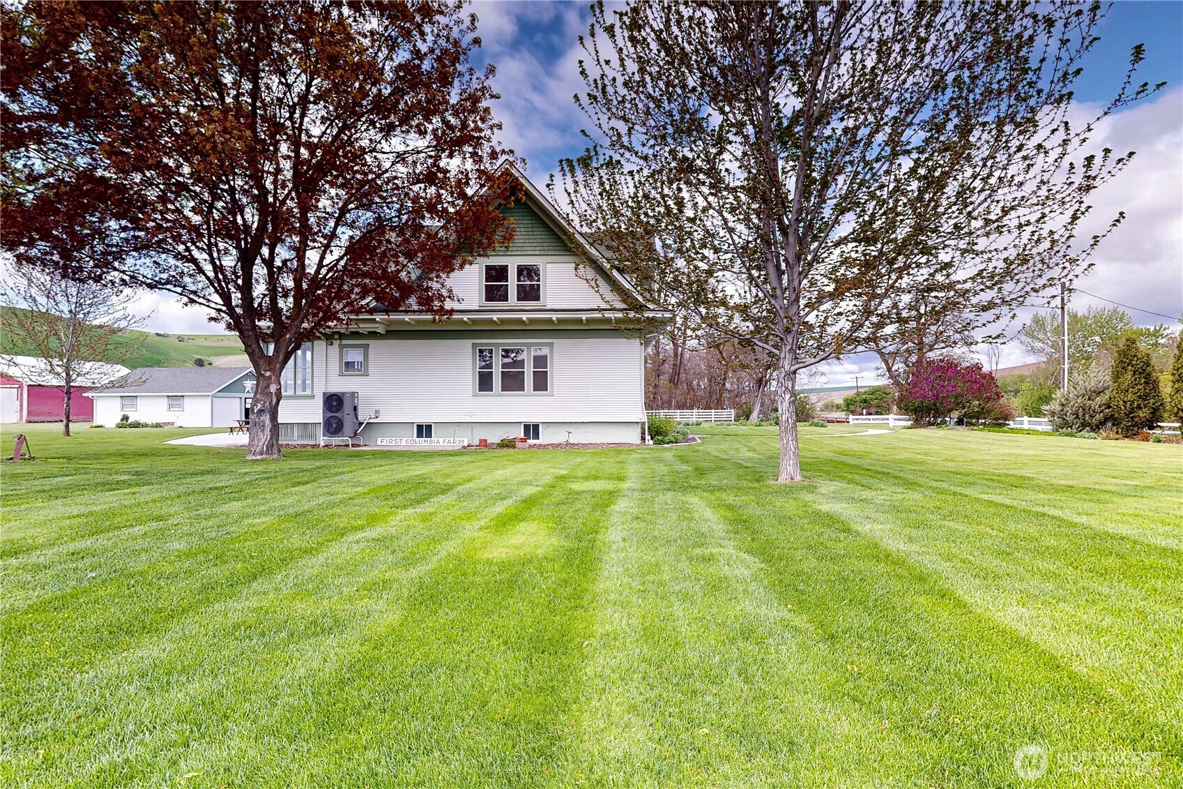 Waitsburg, Washington, 99361, United States, 4 Bedrooms Bedrooms, ,3 BathroomsBathrooms,Residential,For Sale,1793079