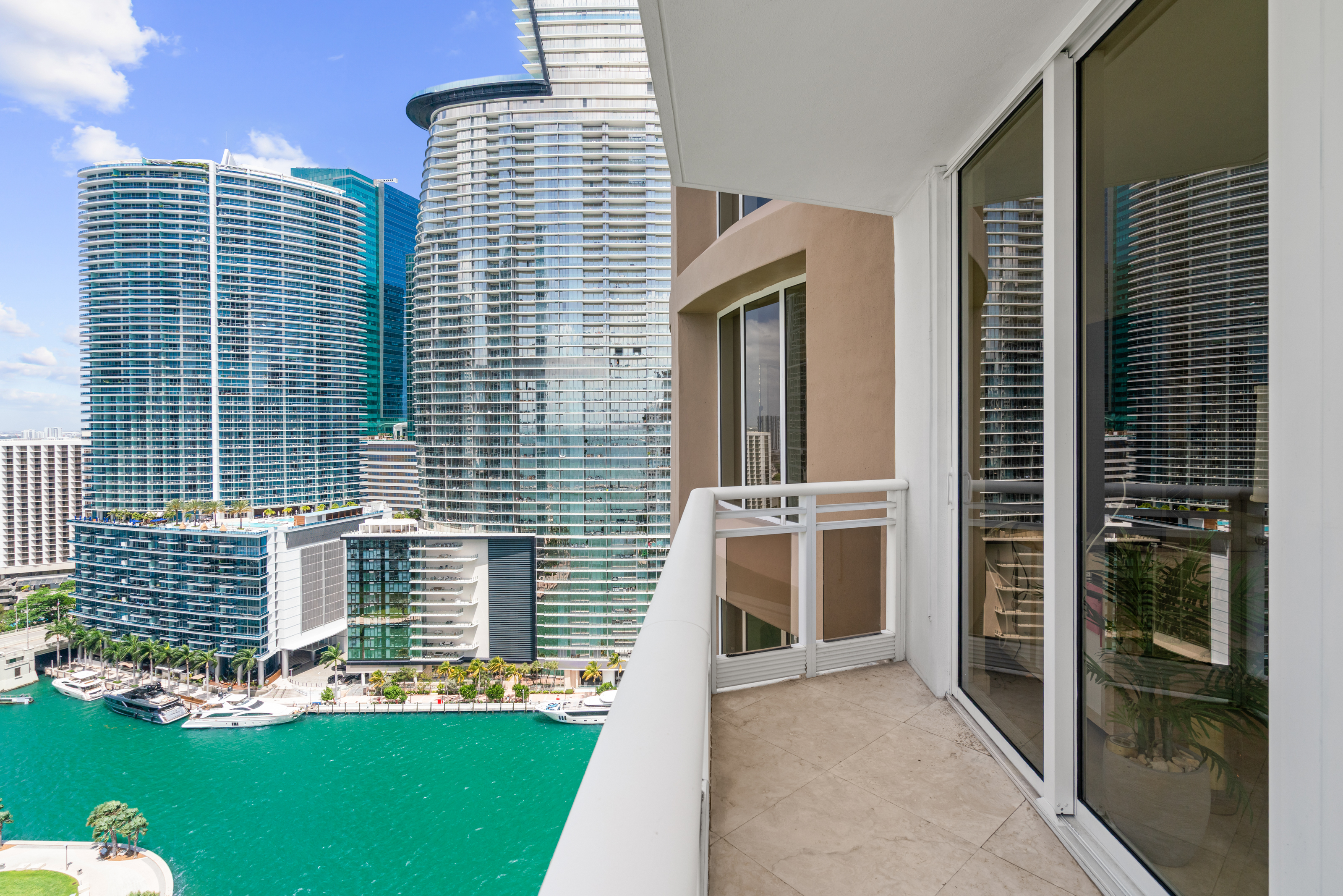  901 Brickell Key Blvd, Miami, FL, 33131 - 物件實景