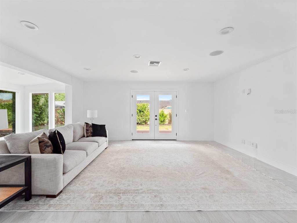 Belle Isle, Florida, 32812, United States, 3 Bedrooms Bedrooms, ,2 BathroomsBathrooms,Residential,For Sale,1995794