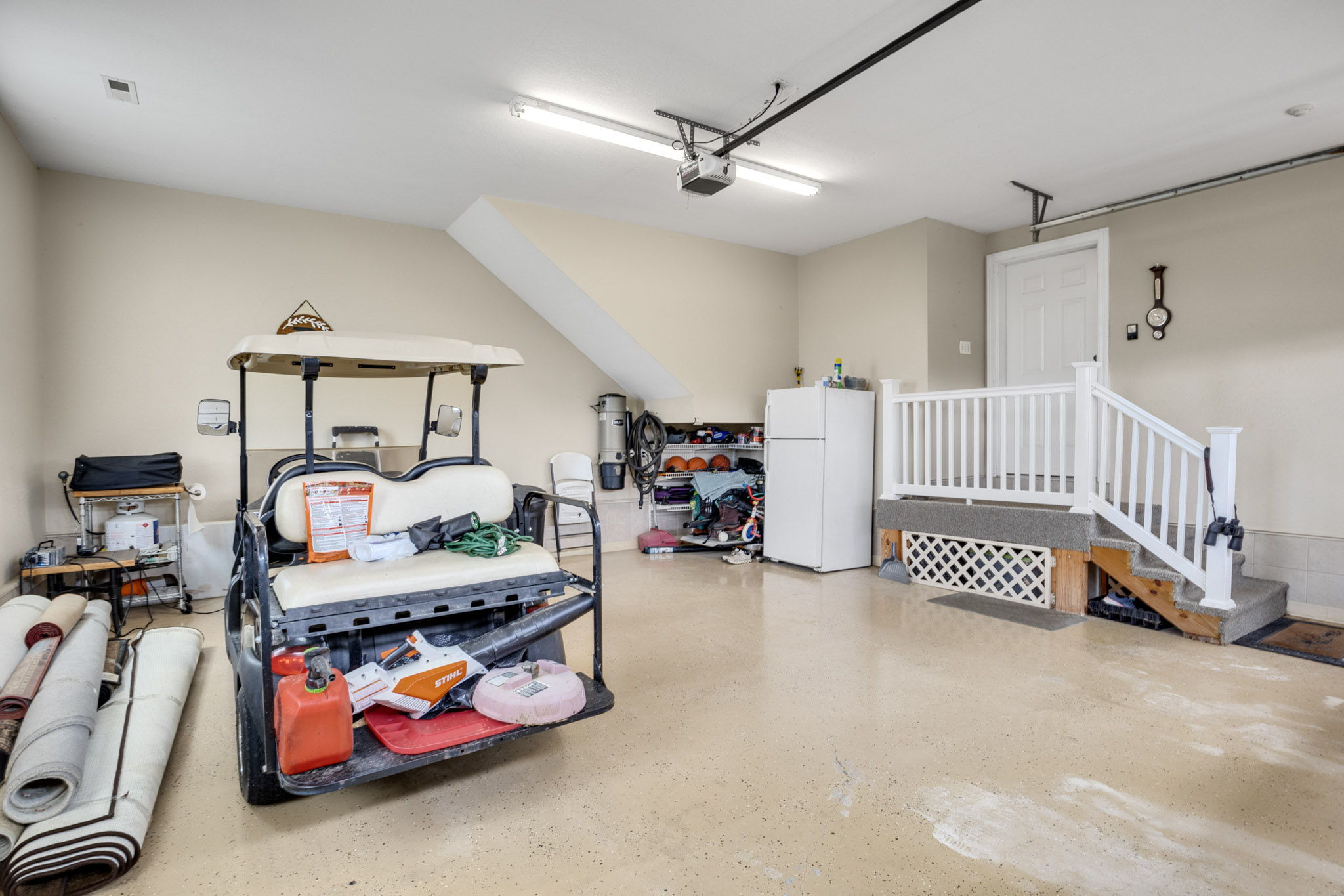 Sevierville, Tennessee, 37876, United States, 3 Bedrooms Bedrooms, ,3 BathroomsBathrooms,Residential,For Sale,1979818