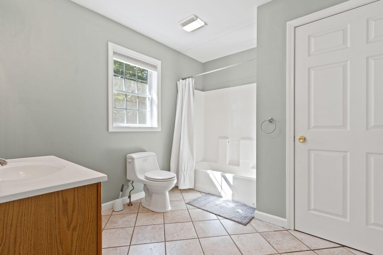 Windham, Maine, 04062, United States, 3 Bedrooms Bedrooms, ,3 BathroomsBathrooms,Residential,For Sale,1926366