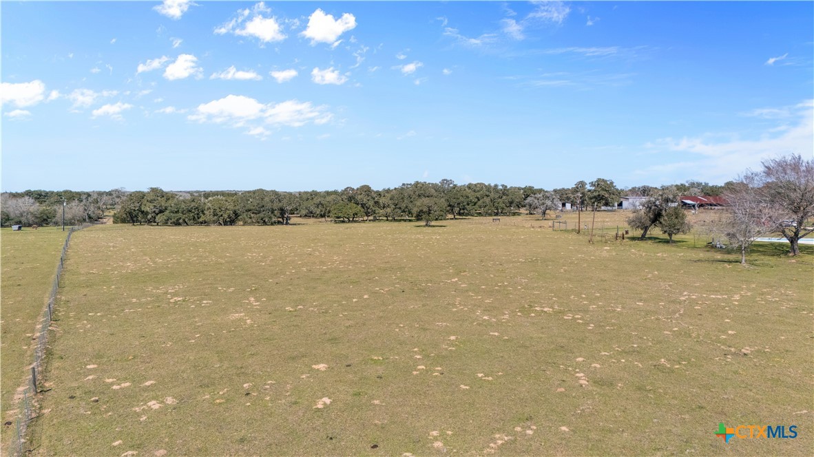 Hallettsville, Texas, 77964, United States, 4 Bedrooms Bedrooms, ,2 BathroomsBathrooms,Residential,For Sale,1848225