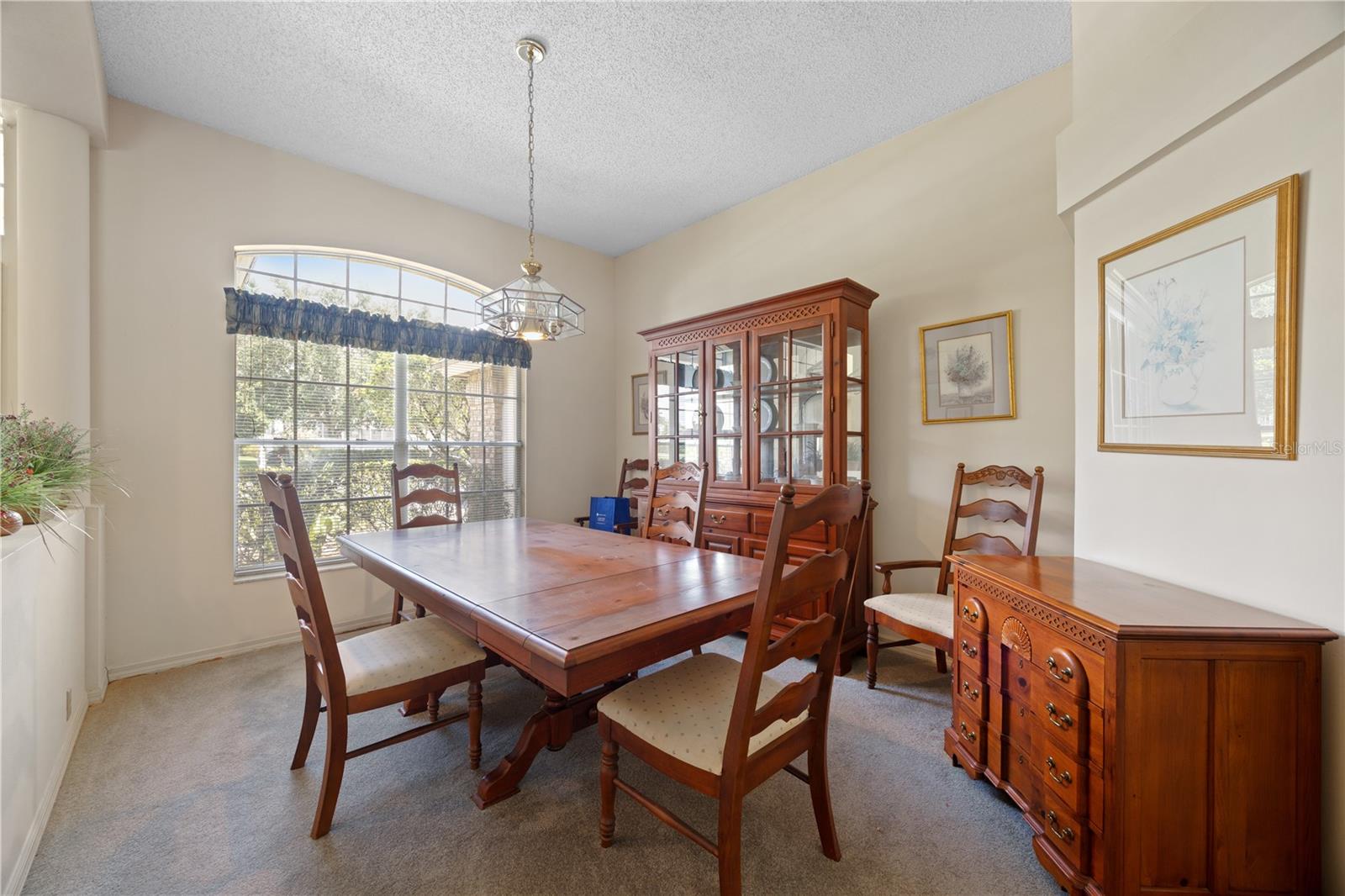 Oviedo, Florida, 32765, United States, 3 Bedrooms Bedrooms, ,3 BathroomsBathrooms,Residential,For Sale,1980040