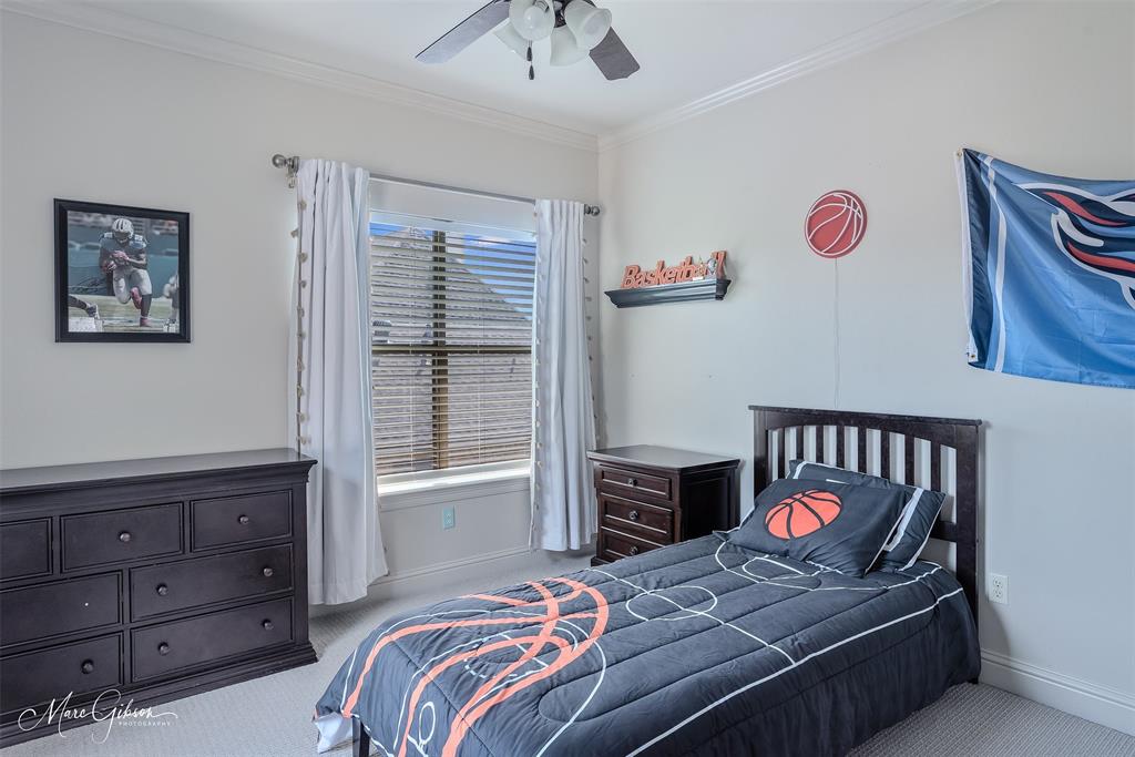 Shreveport, Louisiana, 71106, United States, 4 Bedrooms Bedrooms, ,4 BathroomsBathrooms,Residential,For Sale,1846885