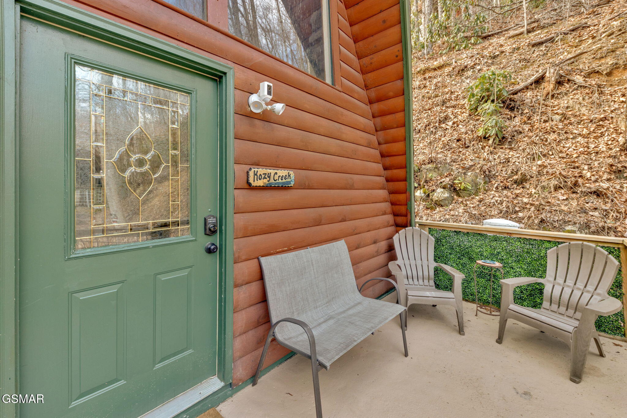 Gatlinburg, Tennessee, 37738, United States, 2 Bedrooms Bedrooms, ,2 BathroomsBathrooms,Residential,For Sale,1979634