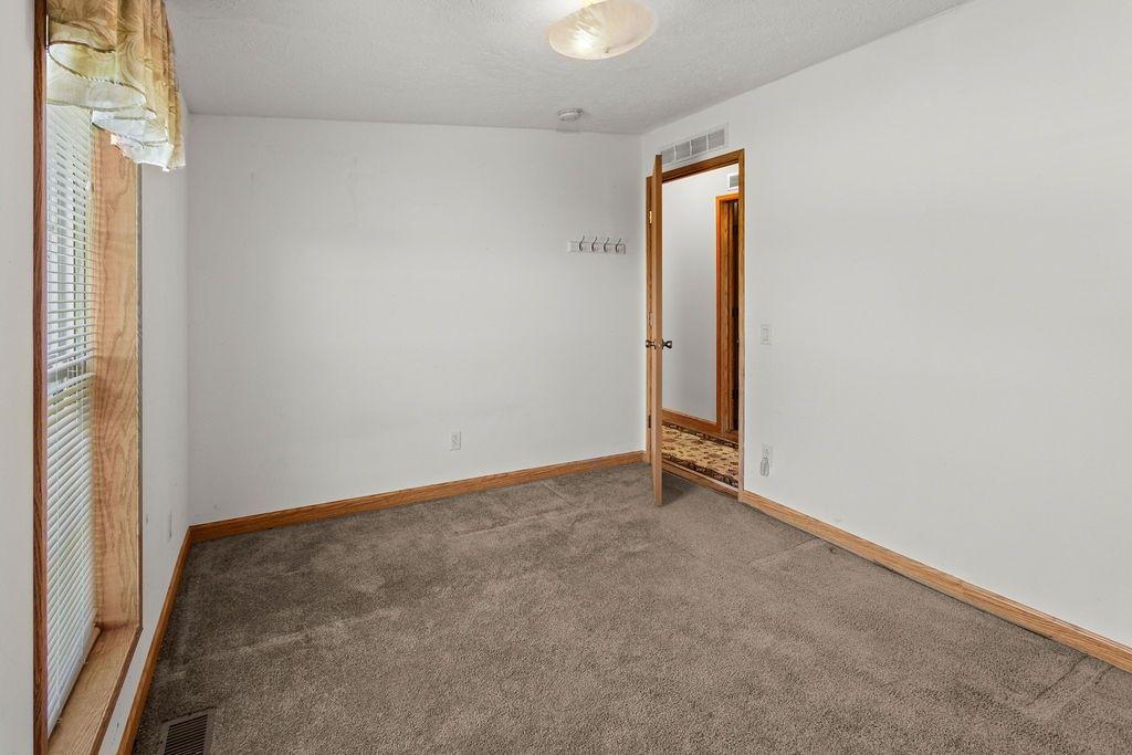 Franklin, New York, 13775, United States, 3 Bedrooms Bedrooms, ,2 BathroomsBathrooms,Residential,For Sale,1967662