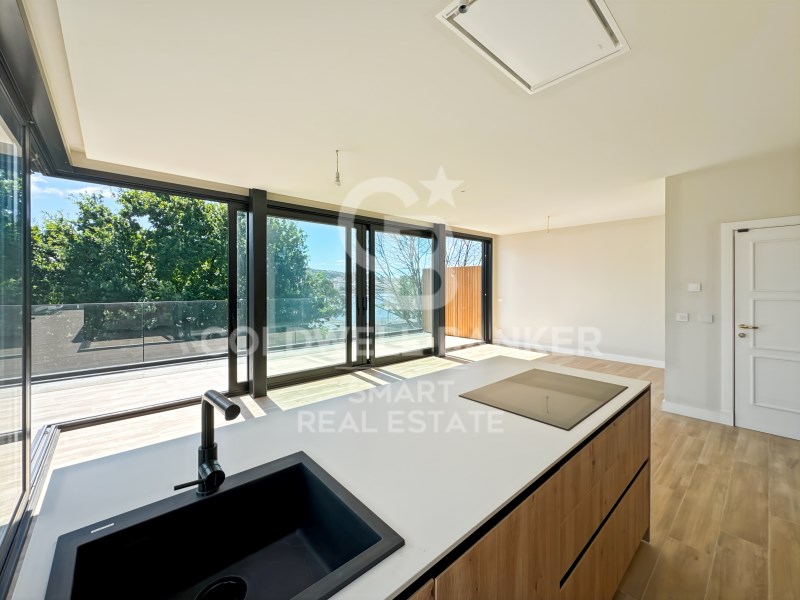 Oleiros, Galicia, 15172, ES, 2 Bedrooms Bedrooms, ,2 BathroomsBathrooms,Residential,For Sale,1891297