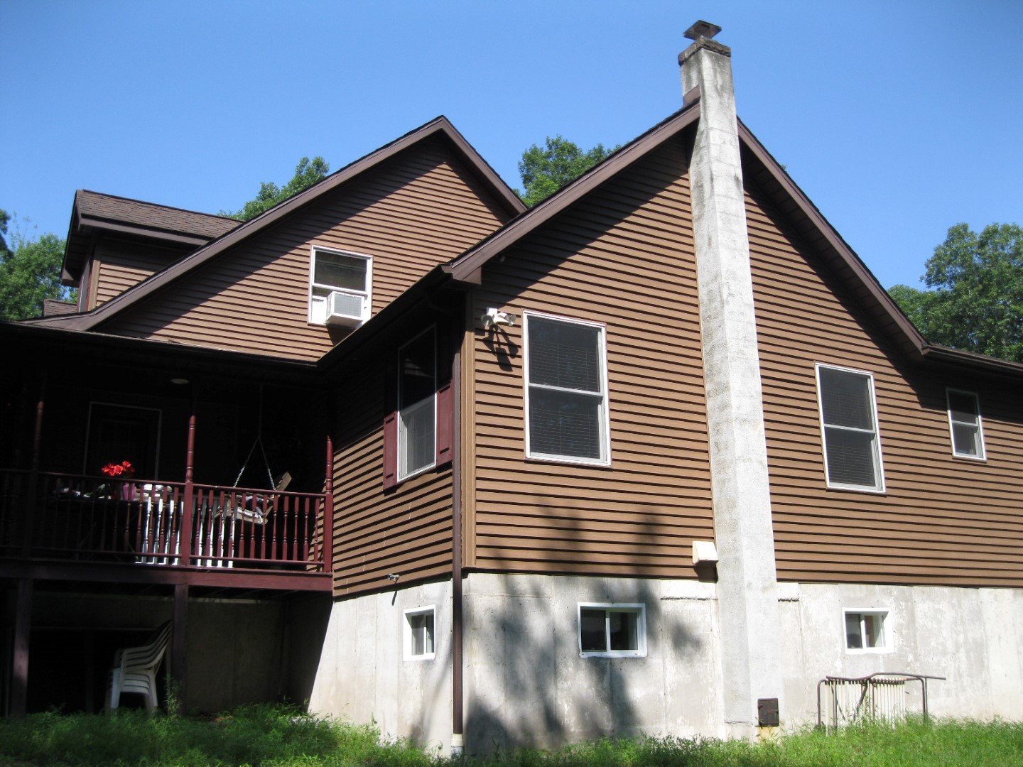 Hawley, Pennsylvania, 18428, United States, 4 Bedrooms Bedrooms, ,4 BathroomsBathrooms,Residential,For Sale,1907395