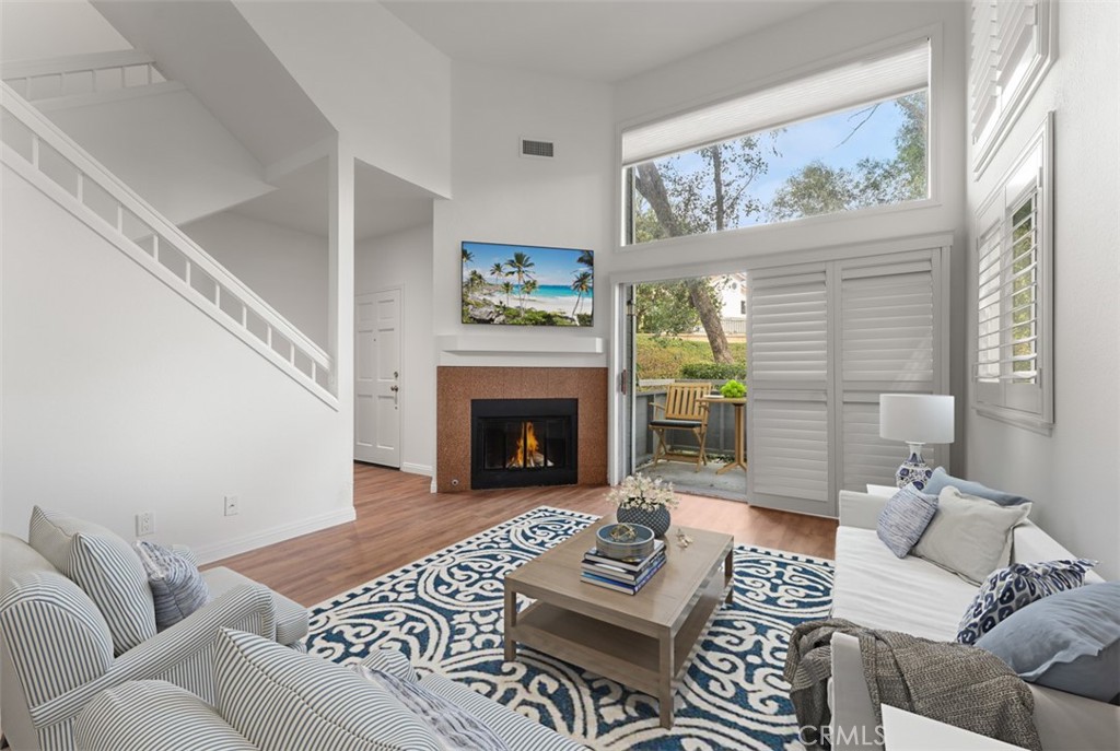 Laguna Niguel, California, 92677, United States, 2 Bedrooms Bedrooms, ,3 BathroomsBathrooms,Residential,For Sale,1960768