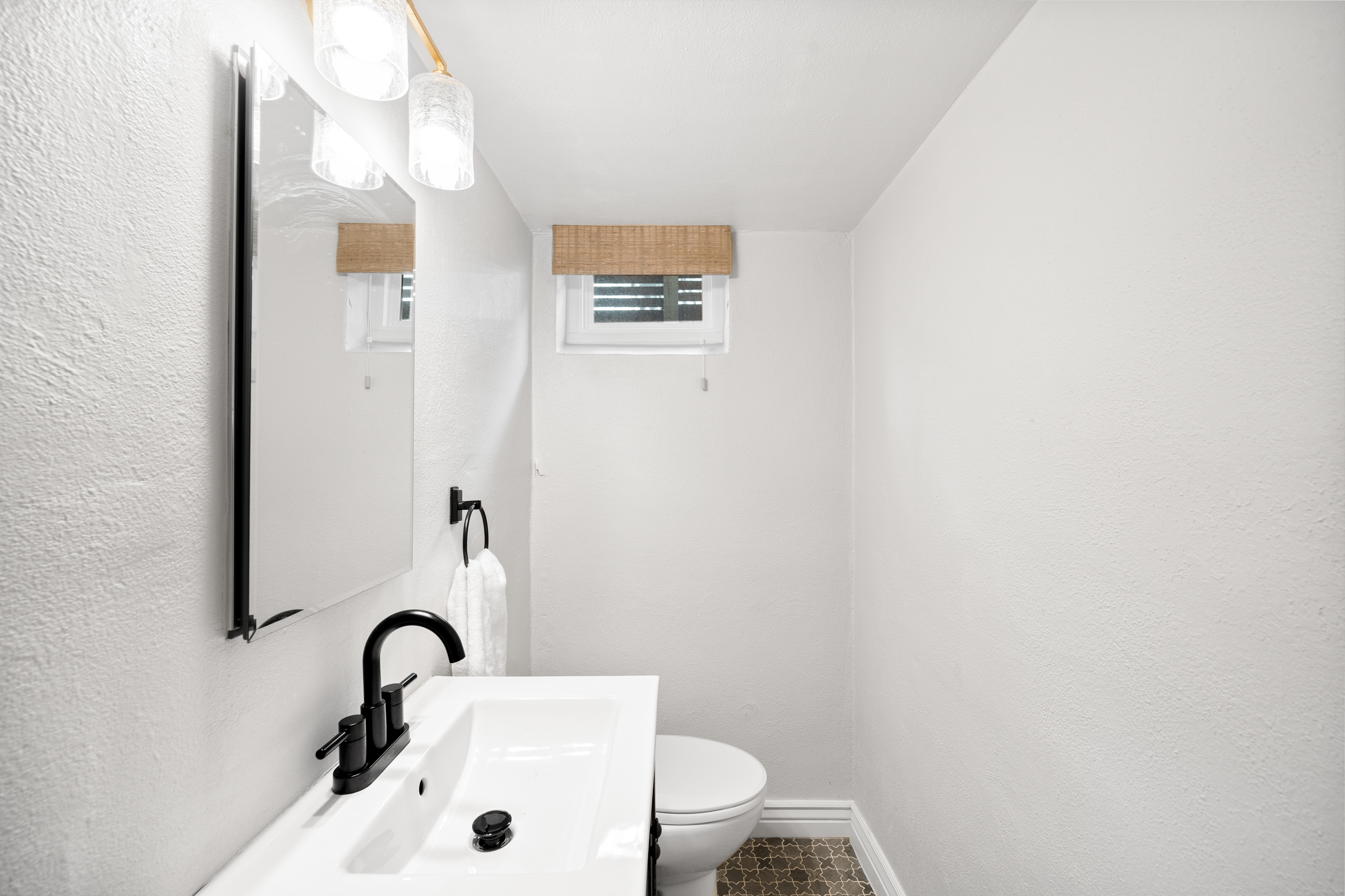  Thoughtfully Remodeled 1941 Ranch in Denver