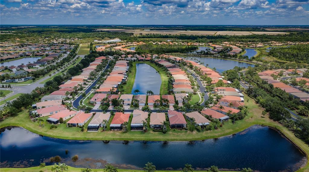 Wimauma, Florida, 33598, United States, 3 Bedrooms Bedrooms, ,3 BathroomsBathrooms,Residential,For Sale,1905877