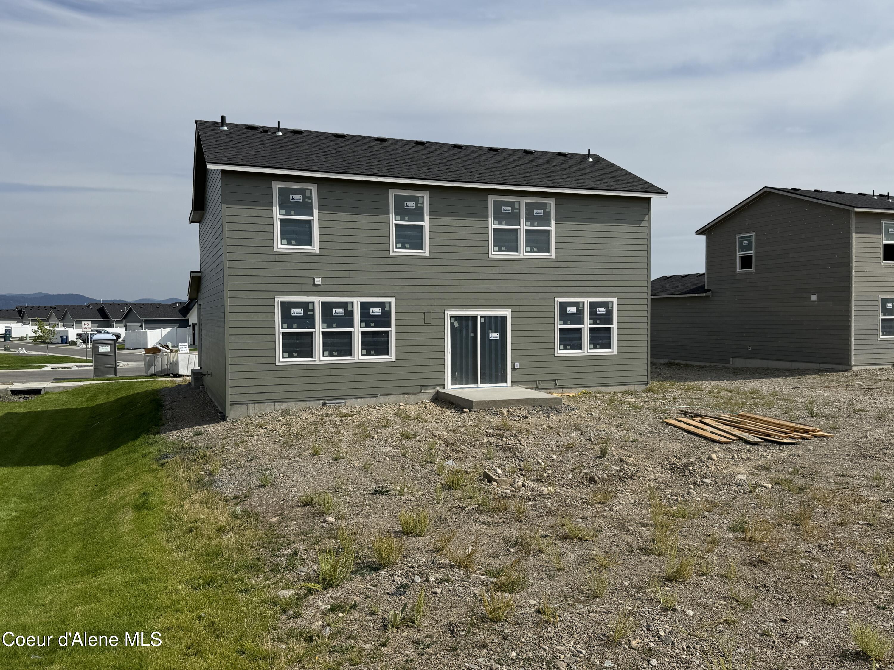 Post Falls, Idaho, 83854, United States, 4 Bedrooms Bedrooms, ,3 BathroomsBathrooms,Residential,For Sale,1914308