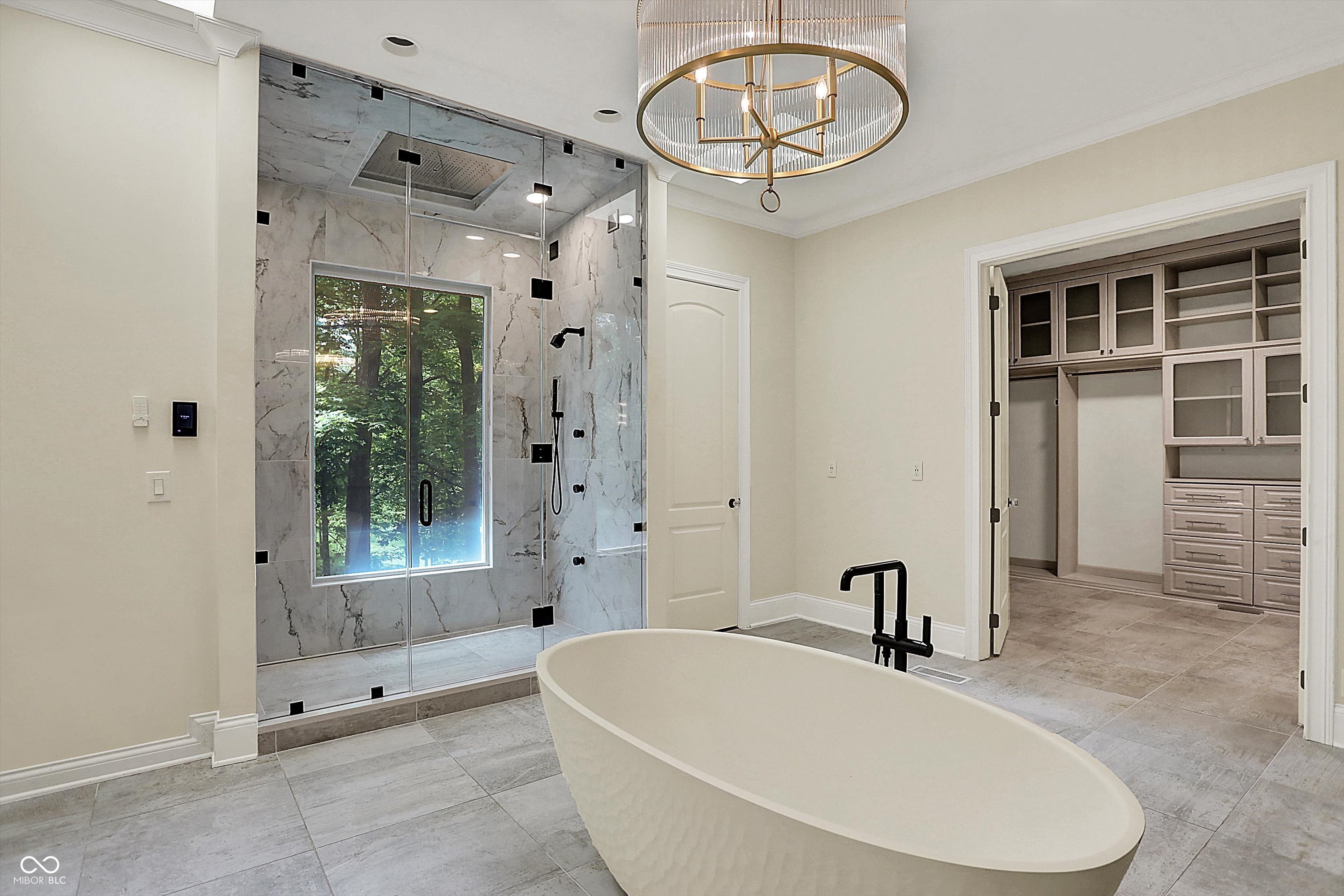 Noblesville, Indiana, 46062, United States, 6 Bedrooms Bedrooms, ,9 BathroomsBathrooms,Residential,For Sale,1979033