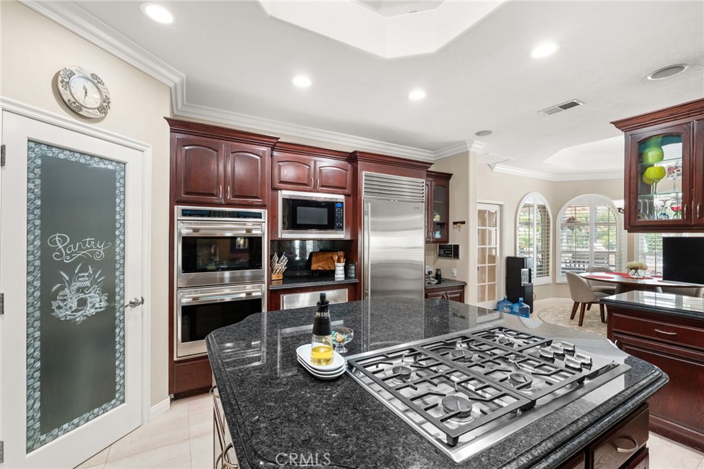 Upland, California, 91784, United States, 5 Bedrooms Bedrooms, ,6 BathroomsBathrooms,Residential,For Sale,2016582