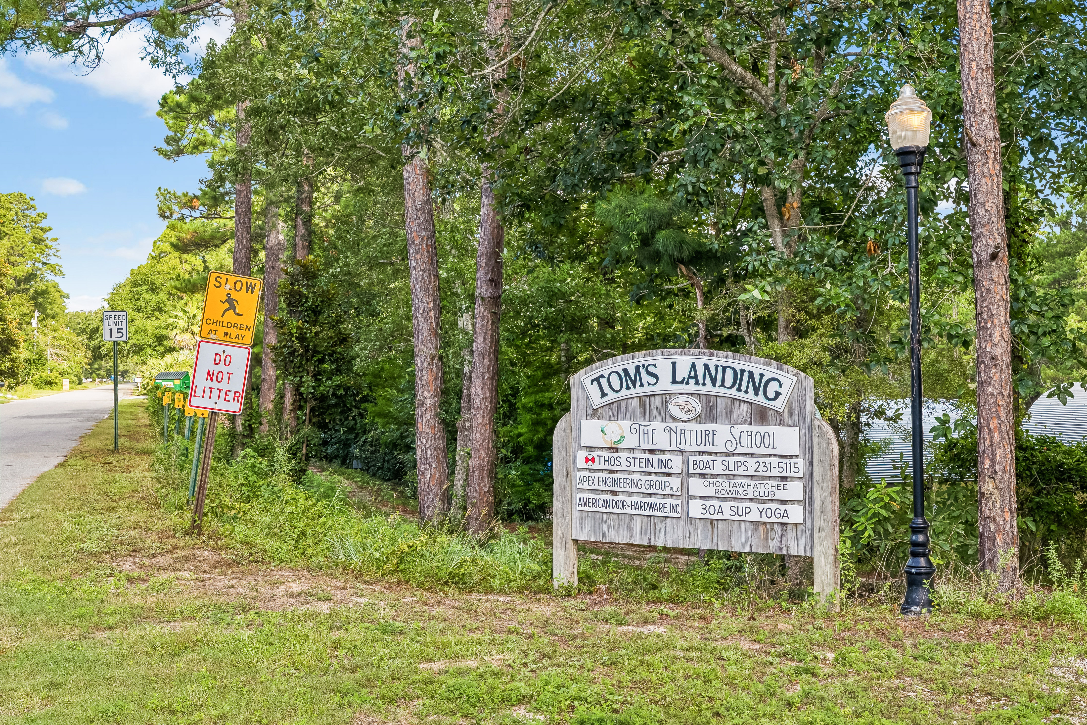  .25 Acre Lot in Daughettes of Point Washington - 物件實景