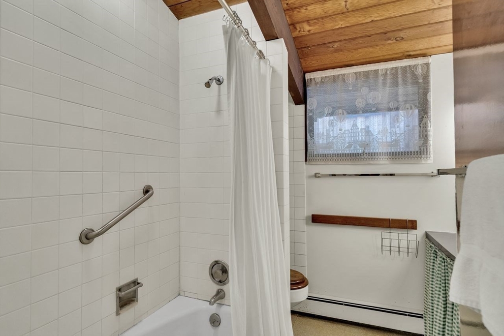 Bedford, Massachusetts, 01730, United States, 5 Bedrooms Bedrooms, ,3 BathroomsBathrooms,Residential,For Sale,1942170