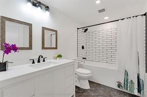 Lanark Highlands, Ontario, K0G 1K0, CA, 3 Bedrooms Bedrooms, ,2 BathroomsBathrooms,Residential,For Sale,1988968