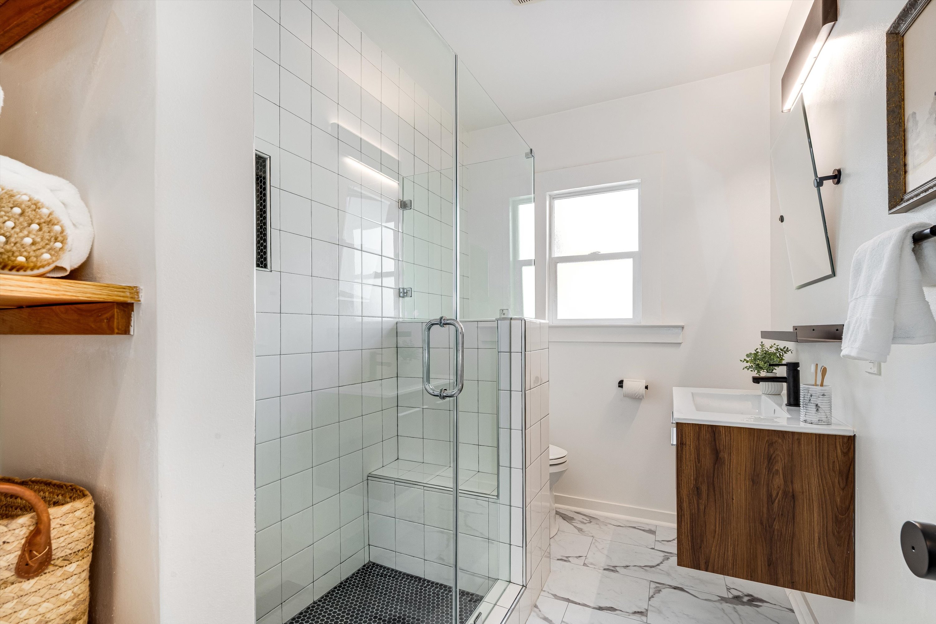  3661 Loma Vista Avenue, Oakland, CA 94619 - 物件實景