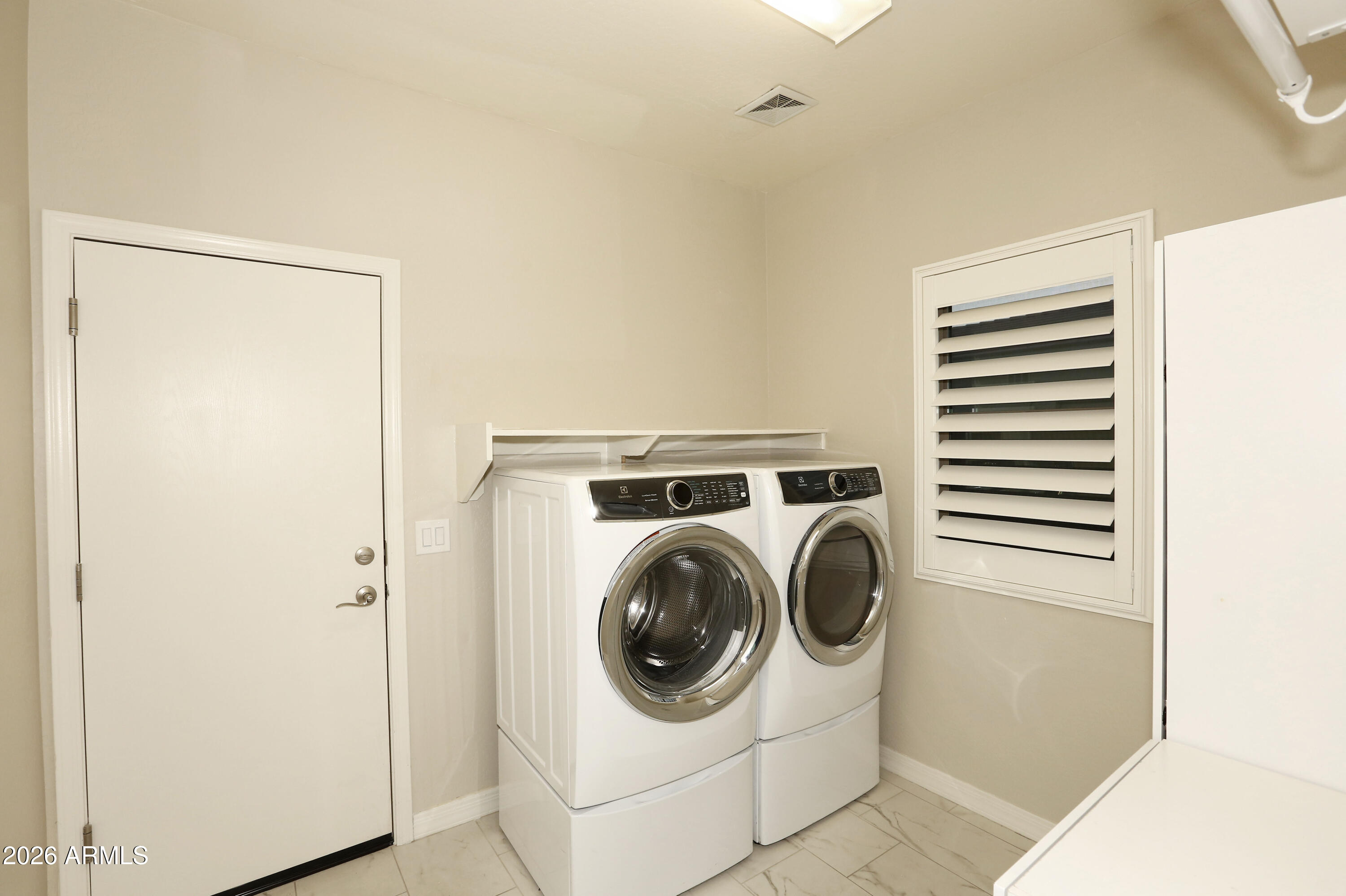  2984 E Coconino Drive, Gilbert, AZ, 85298 - 物件實景