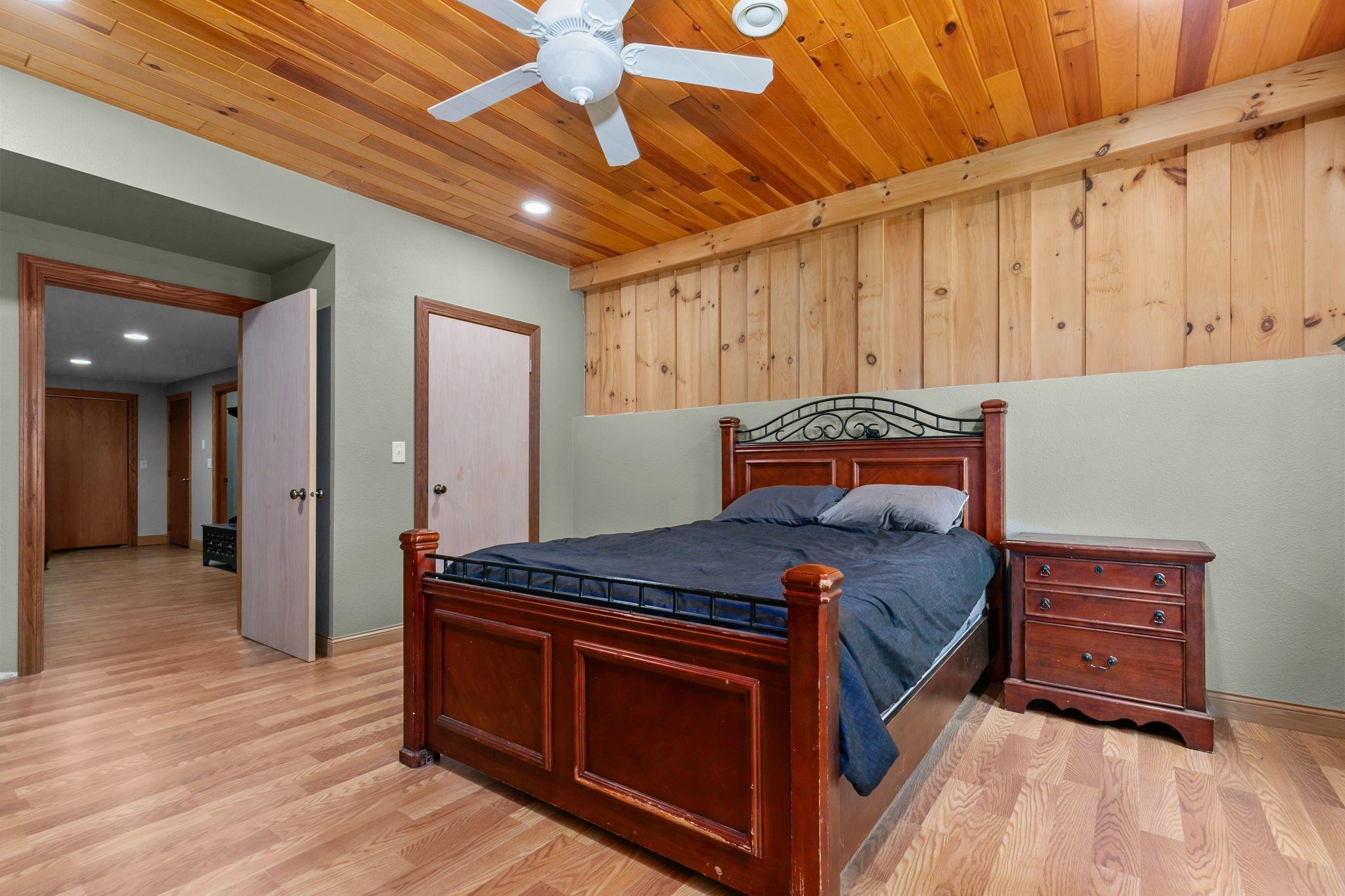 Berlin, Wisconsin, 54923, United States, 5 Bedrooms Bedrooms, ,4 BathroomsBathrooms,Residential,For Sale,1974961