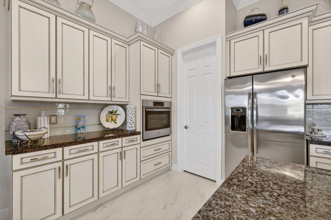 Port St Lucie, Florida, 34986, United States, 2 Bedrooms Bedrooms, ,2 BathroomsBathrooms,Residential,For Sale,2005687