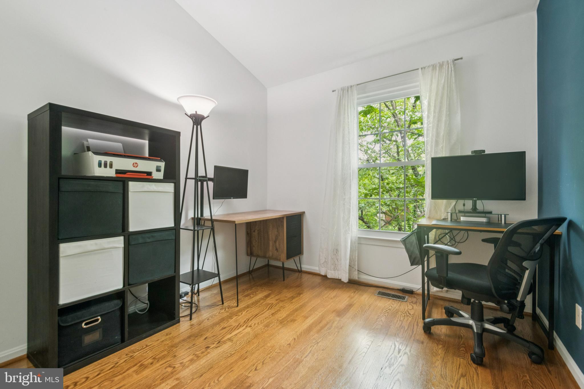 North Potomac, Maryland, 20878, United States, 3 Bedrooms Bedrooms, ,4 BathroomsBathrooms,Residential,For Sale,1923950