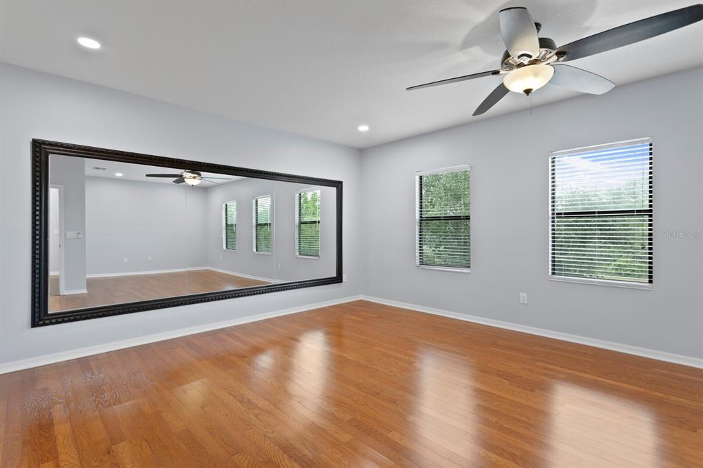 Lutz, Florida, 33558, United States, 4 Bedrooms Bedrooms, ,4 BathroomsBathrooms,Residential,For Sale,1817668