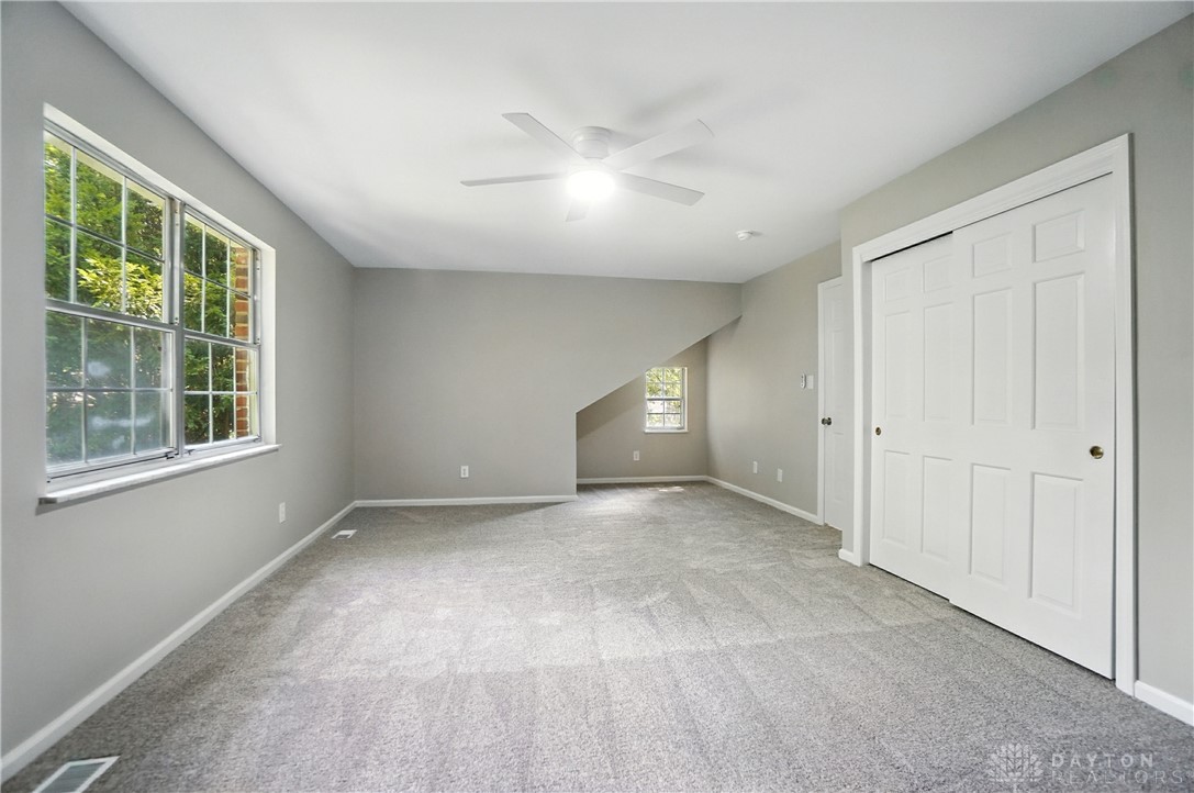 Kettering, Ohio, 45440, United States, 6 Bedrooms Bedrooms, ,3 BathroomsBathrooms,Residential,For Sale,1913800