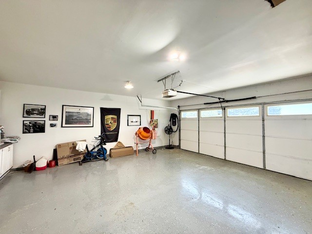 Patterson, California, 95363, United States, 3 Bedrooms Bedrooms, ,4 BathroomsBathrooms,Residential,For Sale,1983213