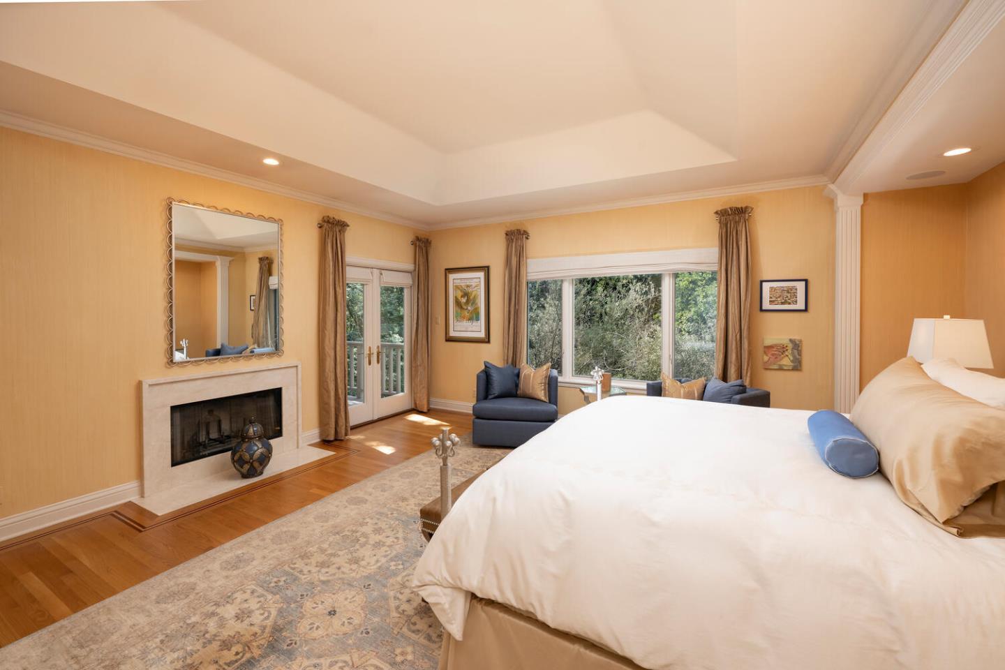 Hillsborough, California, 94010, United States, 4 Bedrooms Bedrooms, ,6 BathroomsBathrooms,Residential,For Sale,1941061
