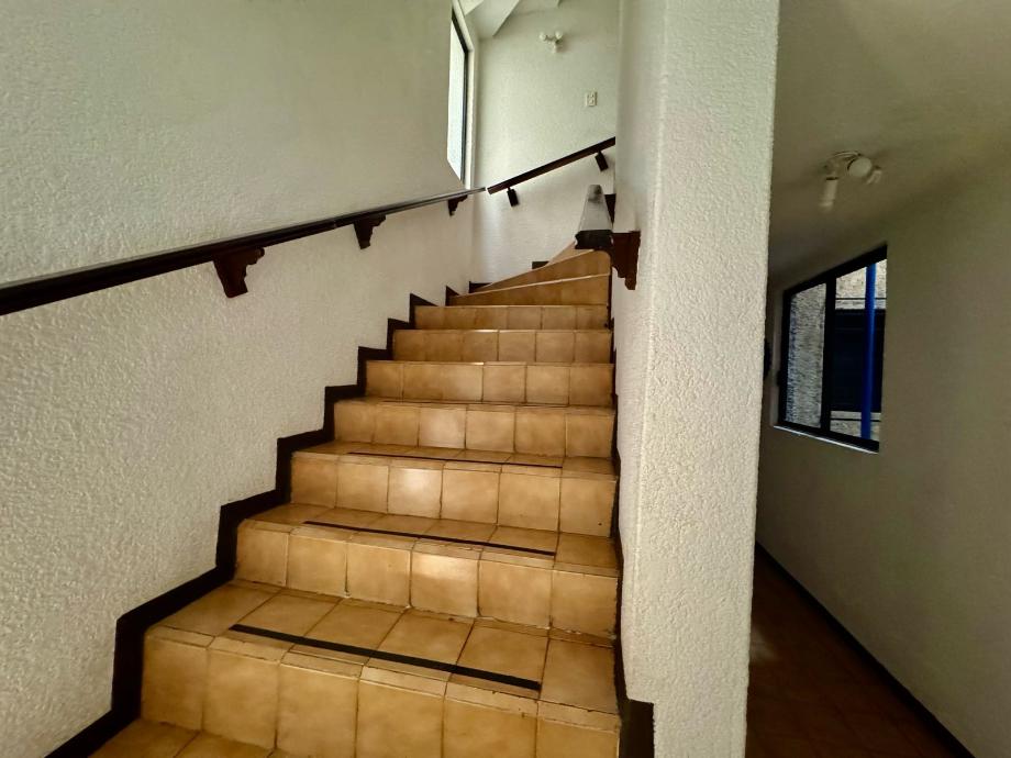 Naucalpan de Juárez, Estado de méxico, 53129, Mexico, 3 Bedrooms Bedrooms, ,2 BathroomsBathrooms,Residential,For Sale,1762258