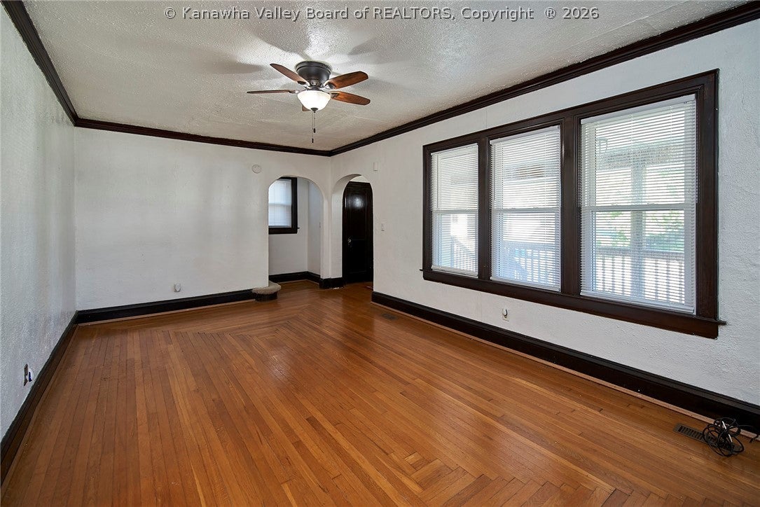 2nd Ave, Charleston, WV 25302 #1