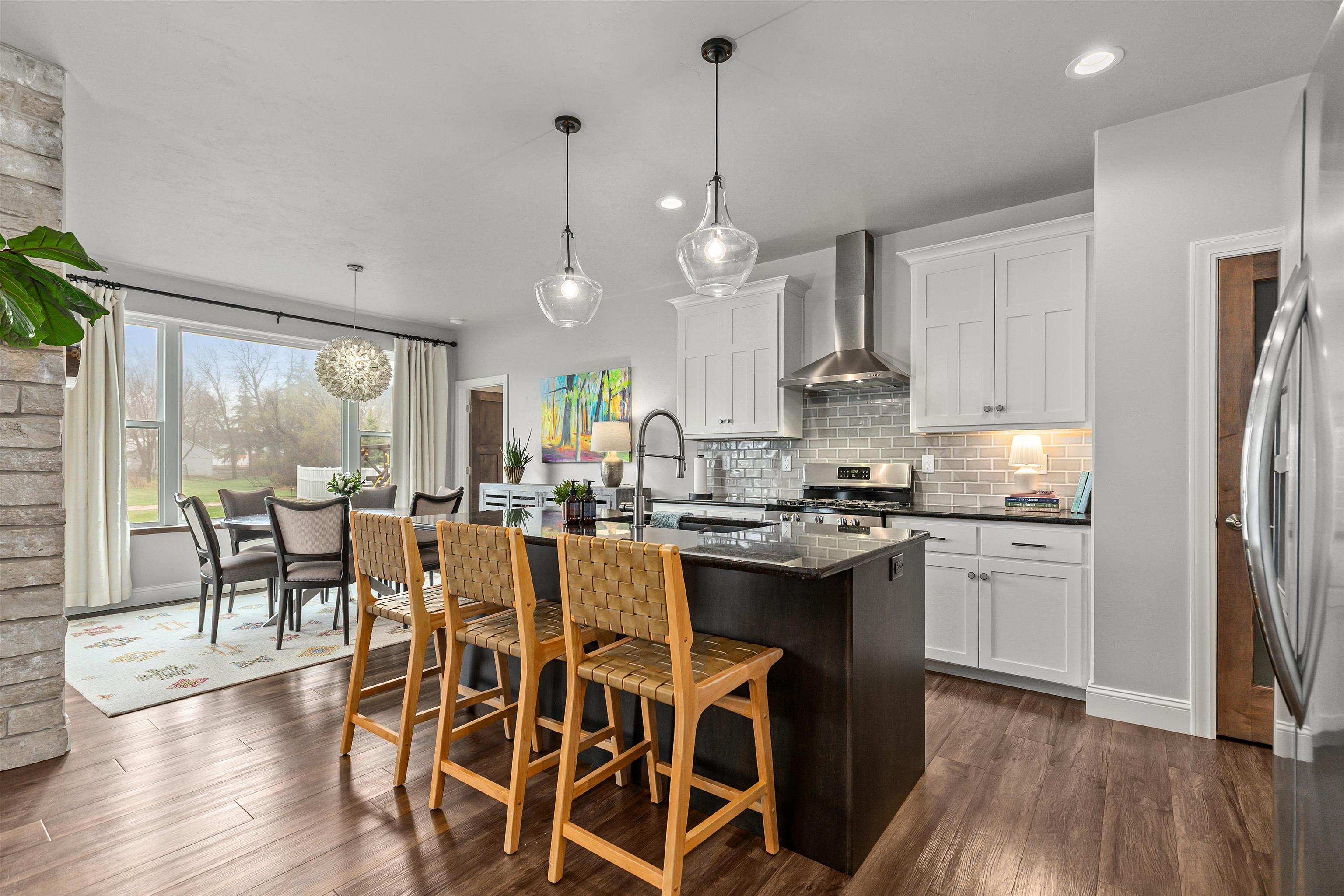 Greenville, Wisconsin, 54942-8126, United States, 6 Bedrooms Bedrooms, ,5 BathroomsBathrooms,Residential,For Sale,2040409
