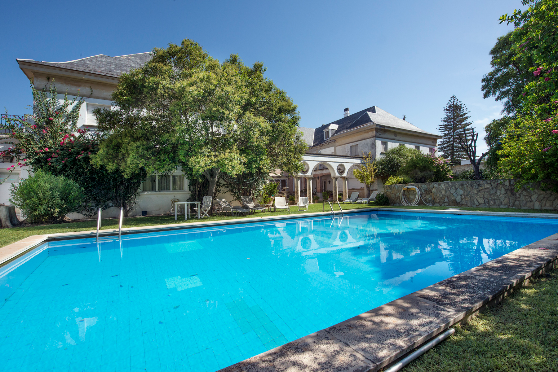  Prime Real Estate Near Seville: Exceptional Investment Opportunity - 物件實景