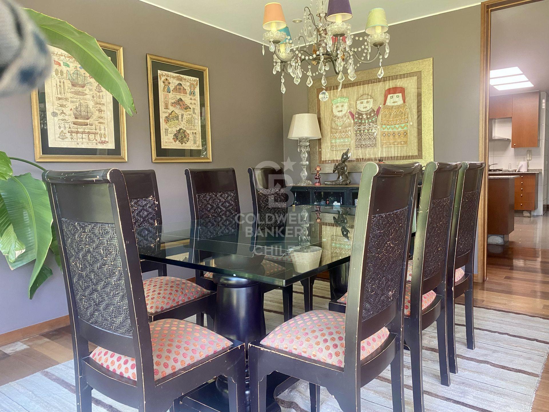 Lo Barnechea, Chile, 7 Bedrooms Bedrooms, ,5 BathroomsBathrooms,Residential,For Sale,1950846